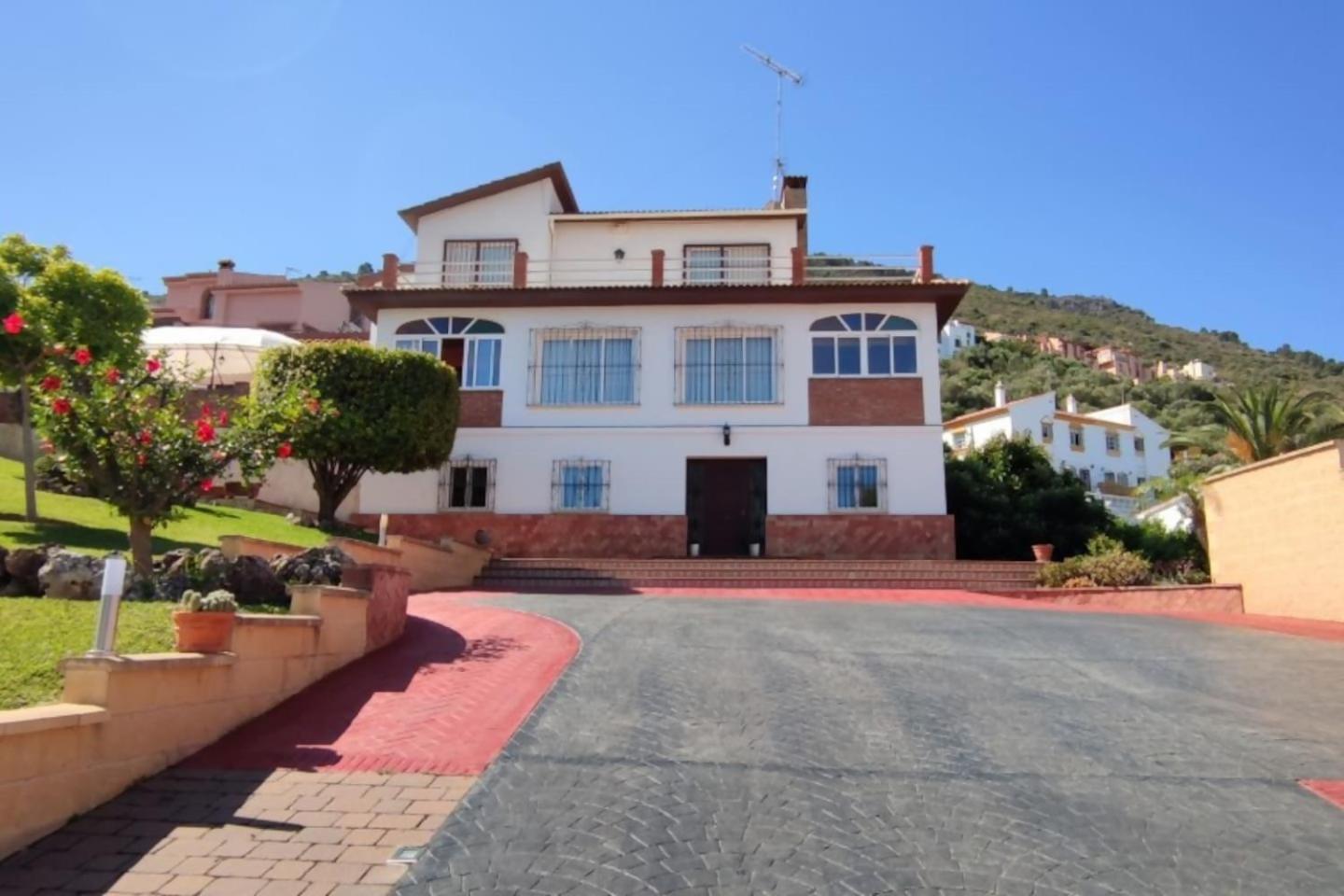 Peralta, Heated And Private Pool ,near And Golf ! Villa Alhaurin de la Torre
