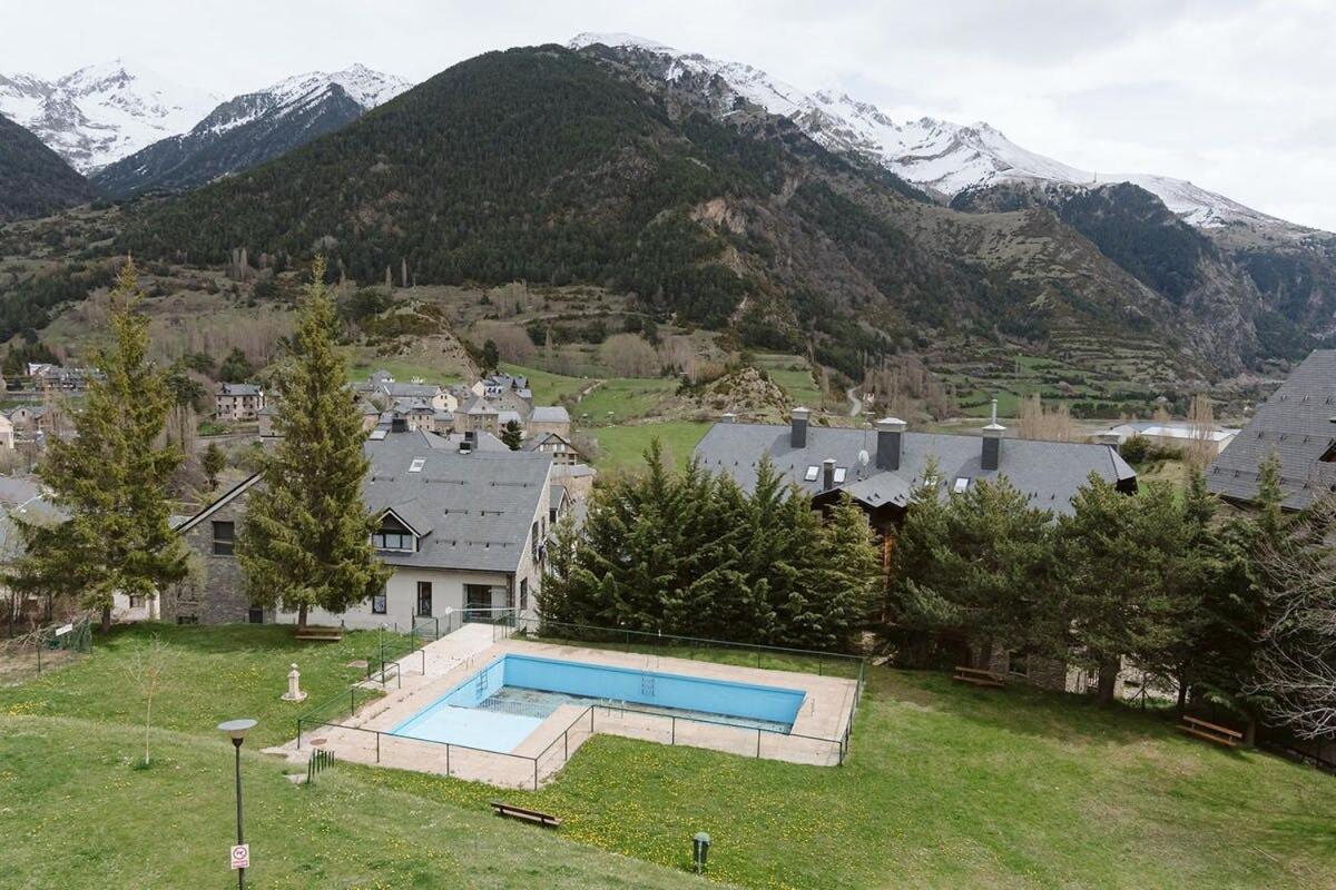 Saliecho - Sallent Piscina Y Buenas Vistas * Sallent De Gallego