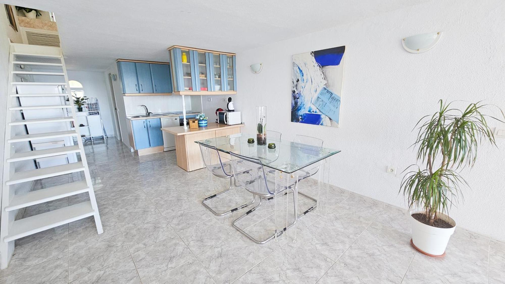 Apartamento Vistas Al Mar Cerca De La Playa El Cristo Y Puerto Estepona