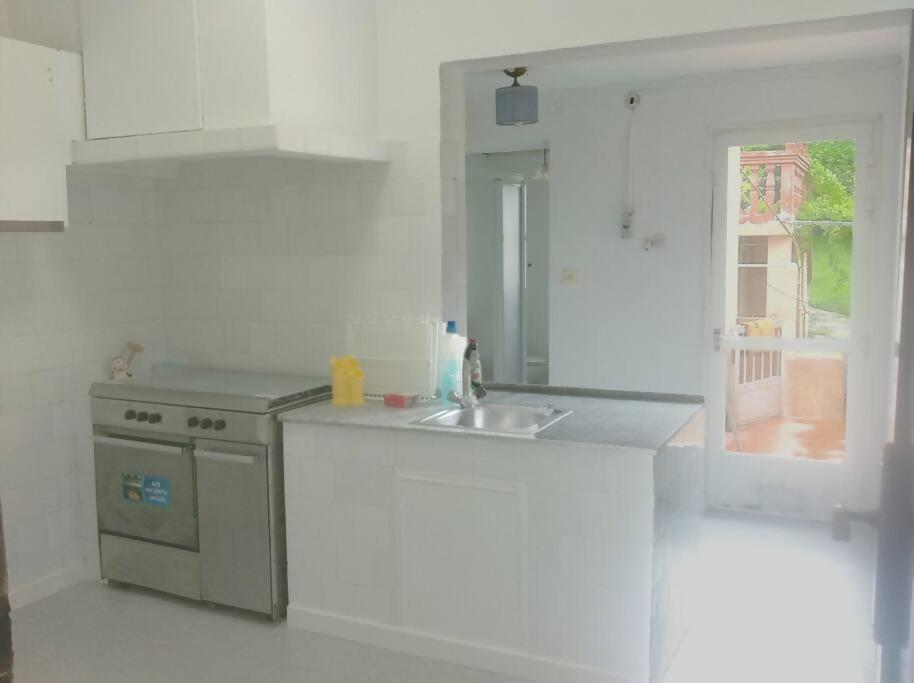 Vivienda Con Jardín A 100 M De La Playa Bueu