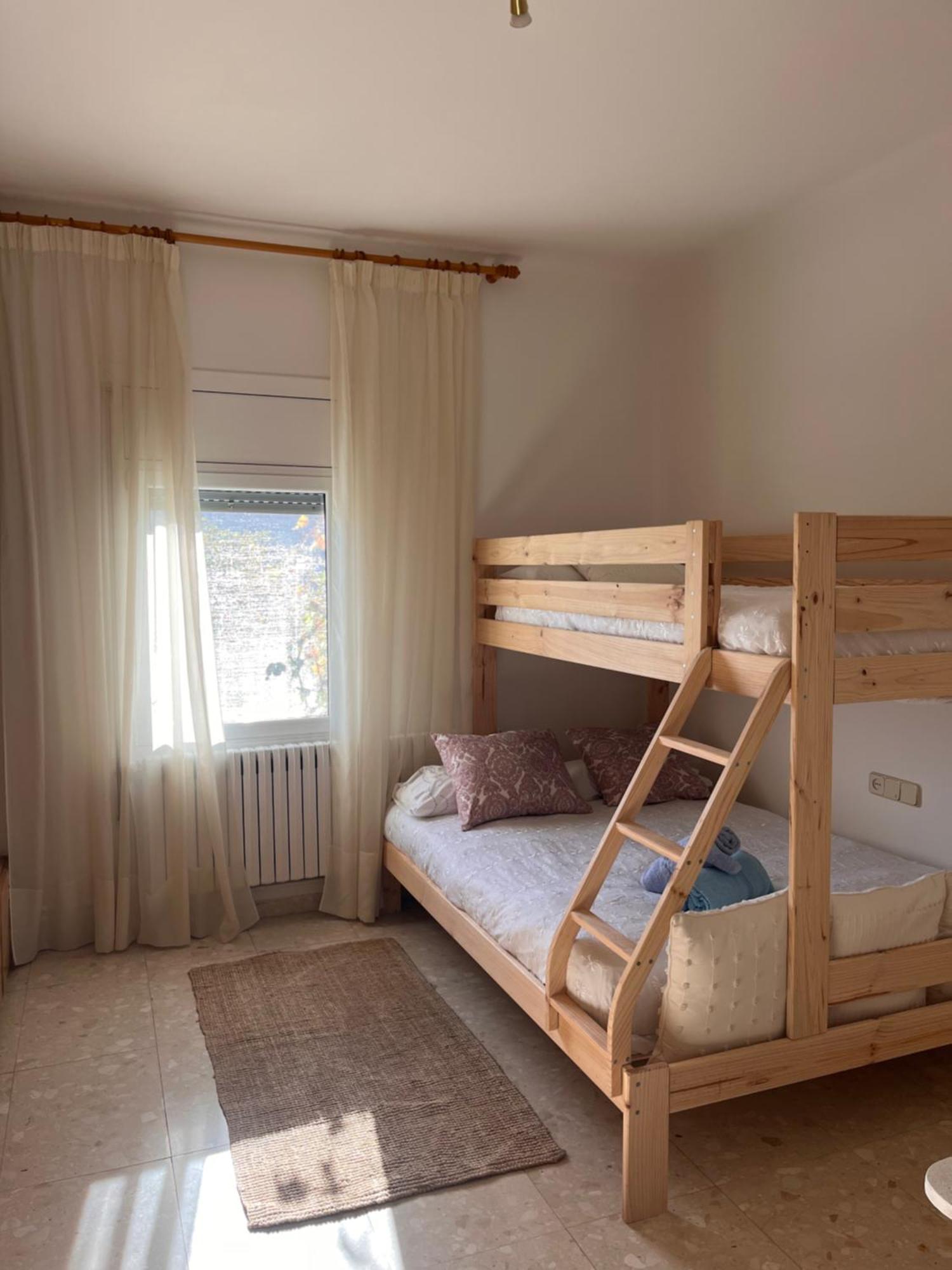 Bastida Villa Cardona