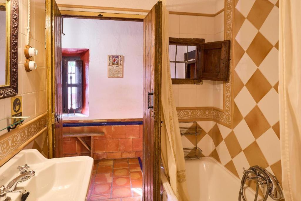 Con Encanto El Coronel, Panchez, Fuente Obejuna Holiday home *