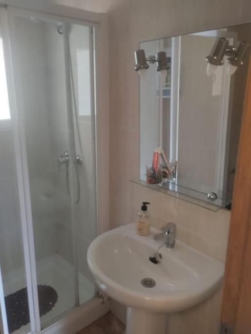 Сasa de vacaciones Alquiler Vivienda Completa Don Enrique *