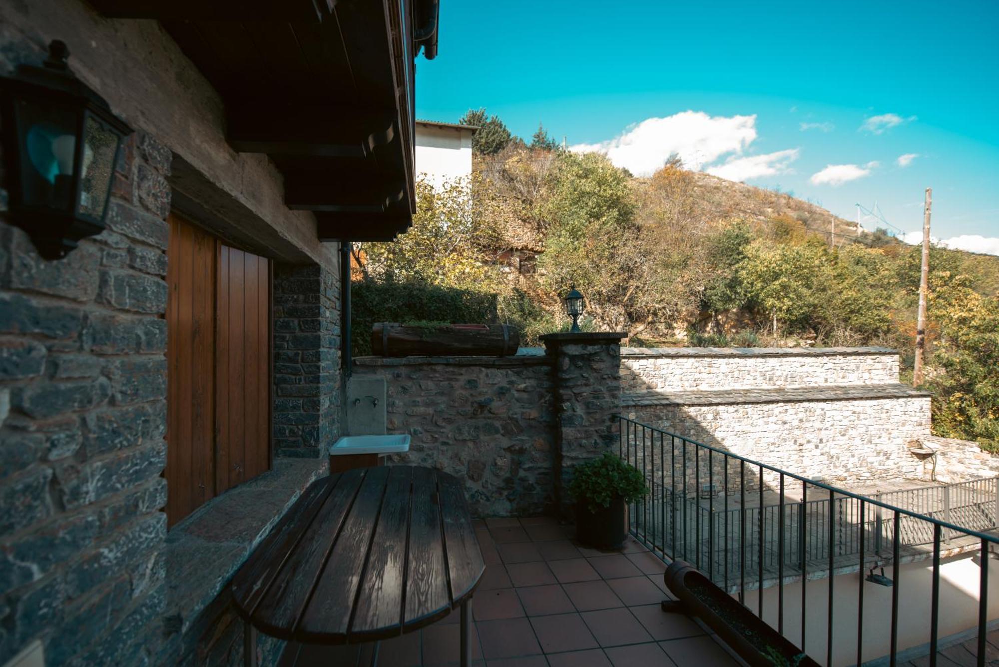 Ca L'andreu I Ca La Teresa Holiday home *
