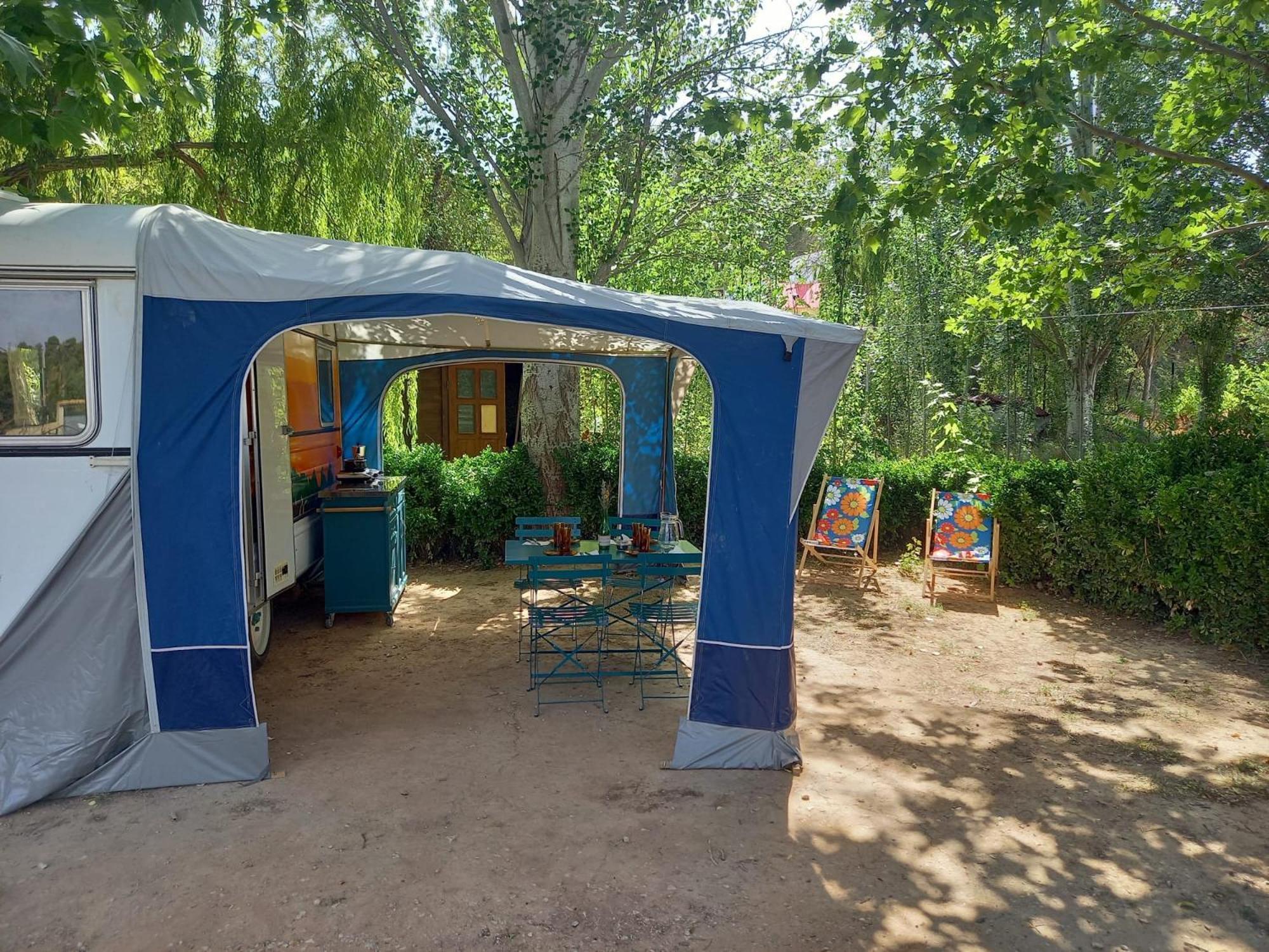 Slow Life Campsite *