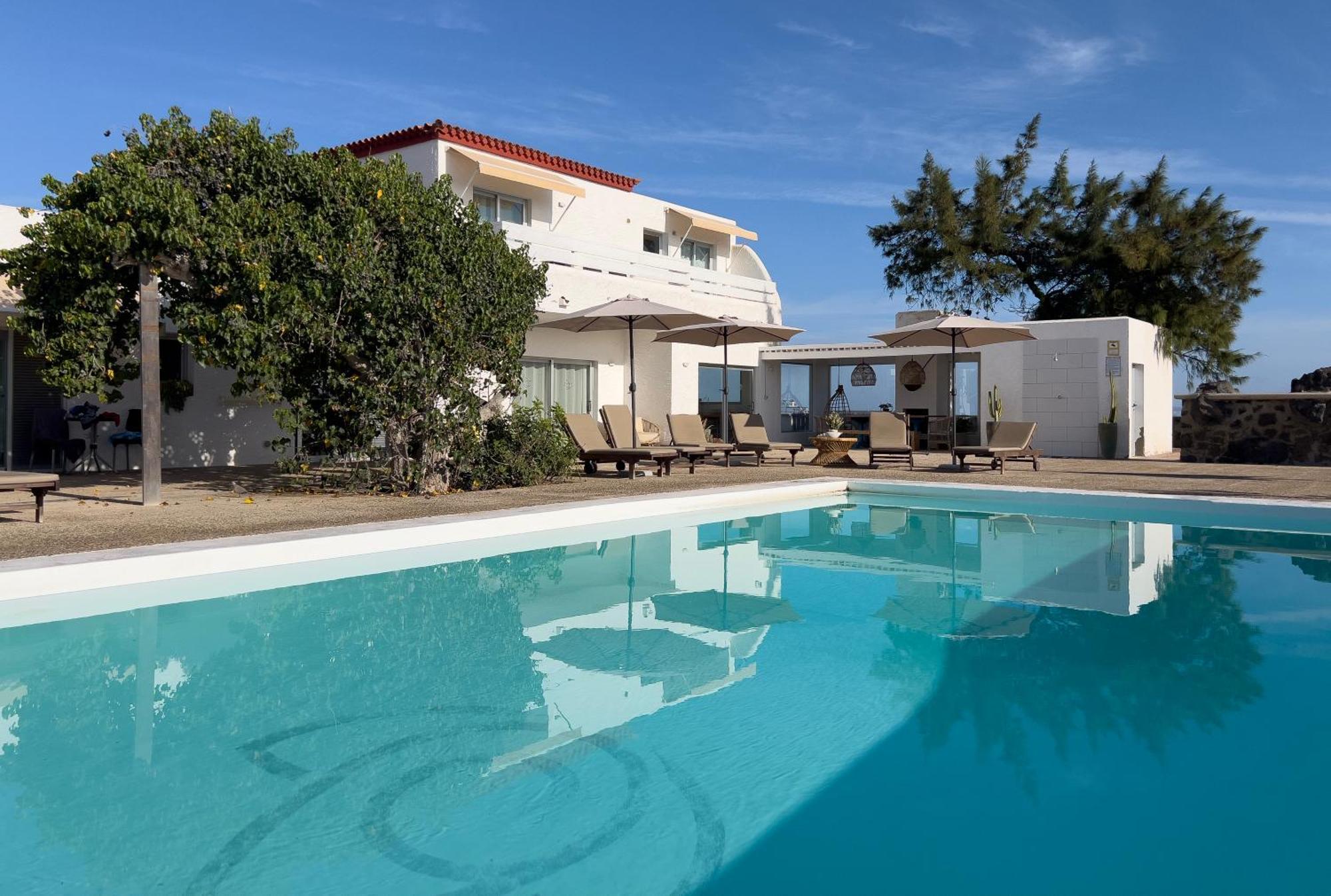 Hélène Holidays&retreats Corralejo