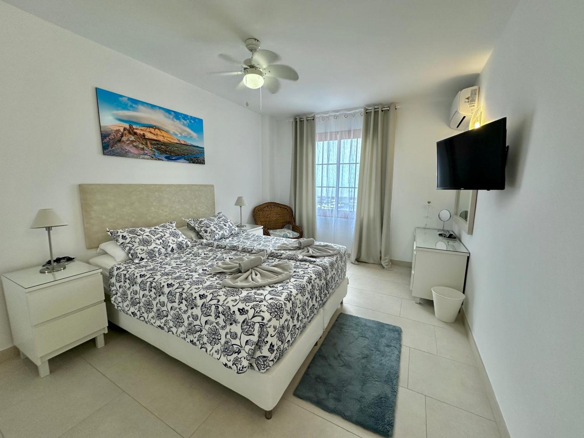 Capitain Jane's Beachside Haven Apartment