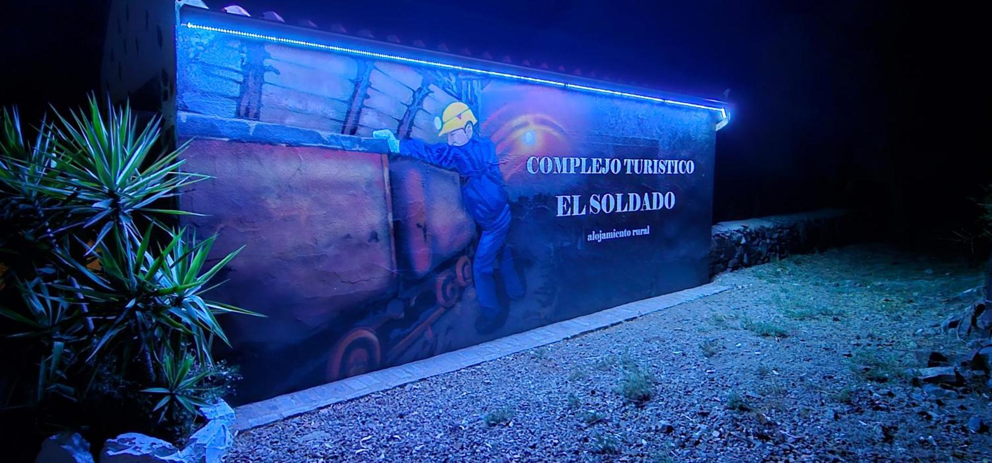 Complejo Turistico El Soldado. *