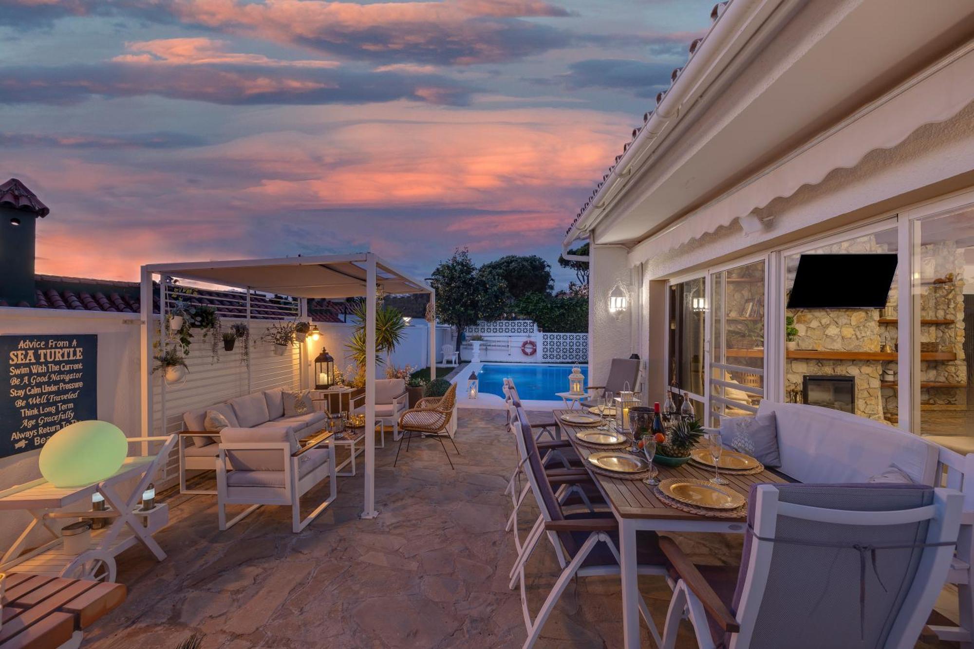 Villa Casacara Beachside Costabella -spain Marbella