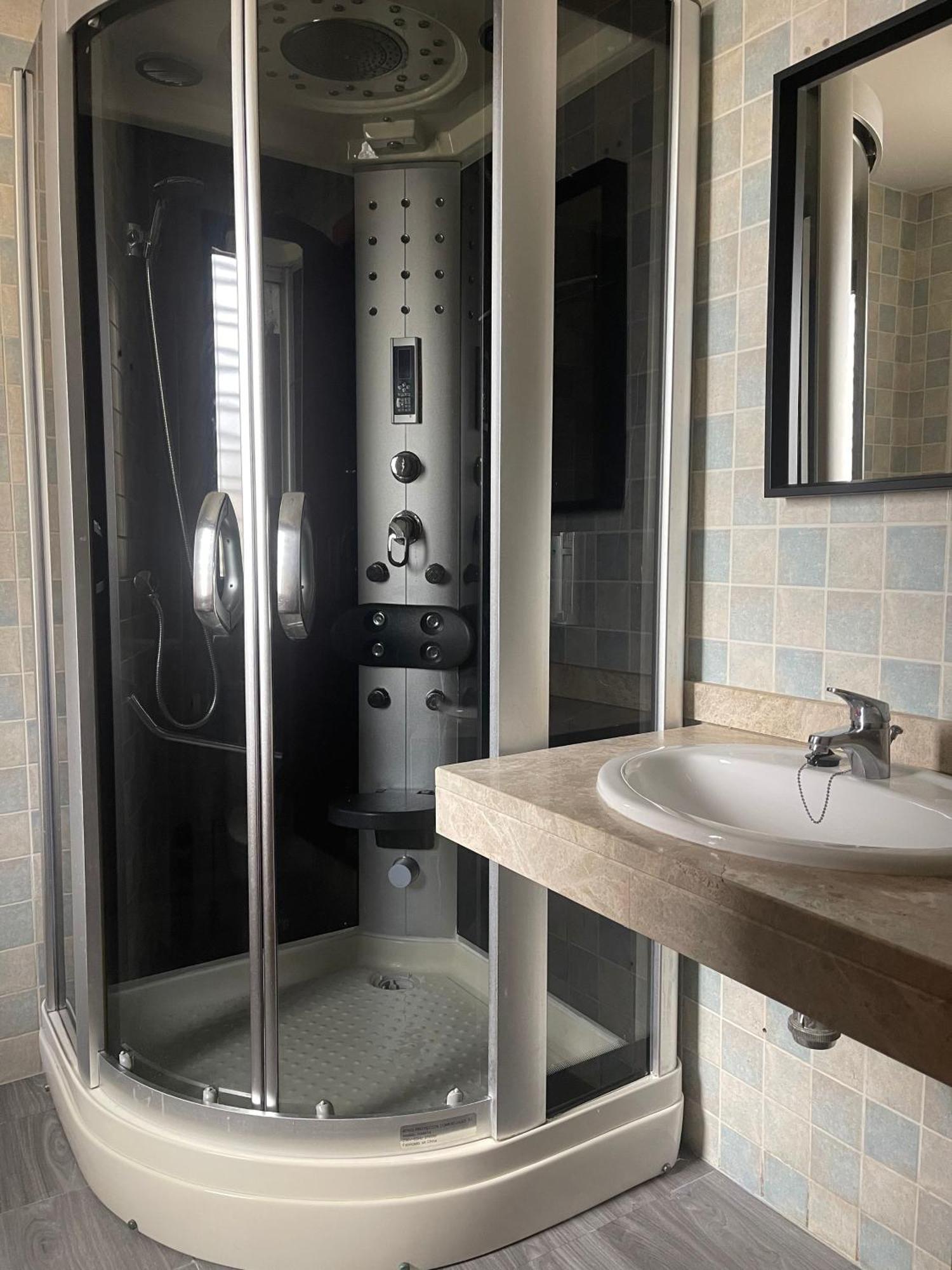 Stelarium-suite Con Bano Privado En Casa Compartida-uebica2