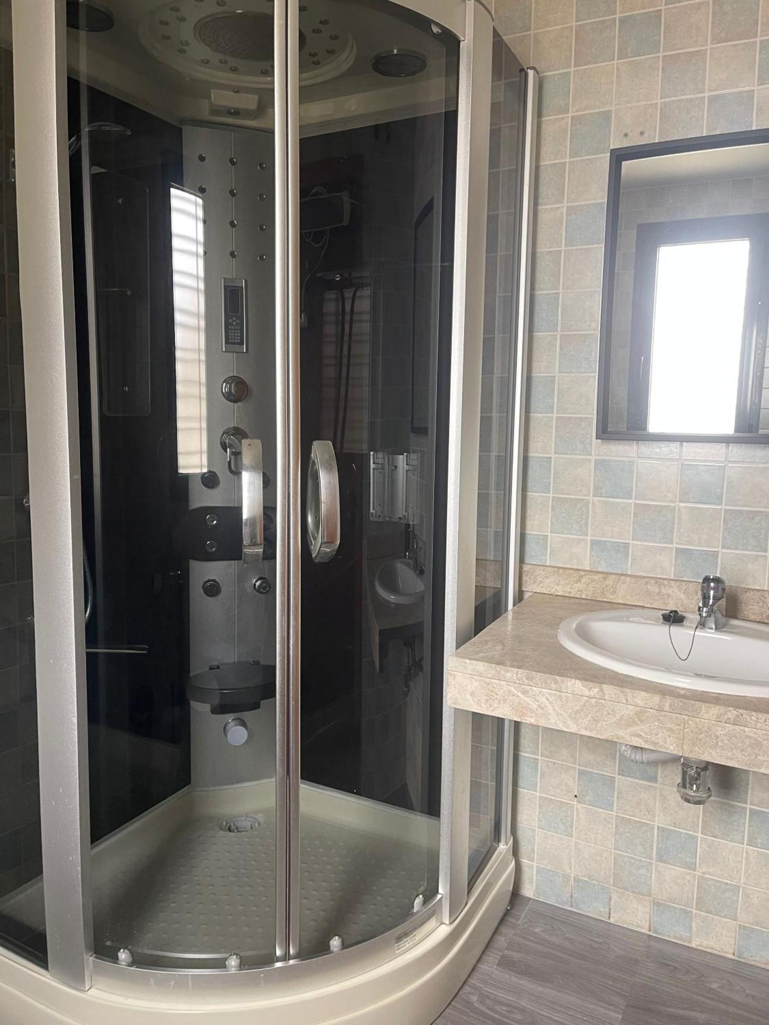 Stelarium-suite Con Bano Privado En Casa Compartida-uebica2 Habitación en casa particular