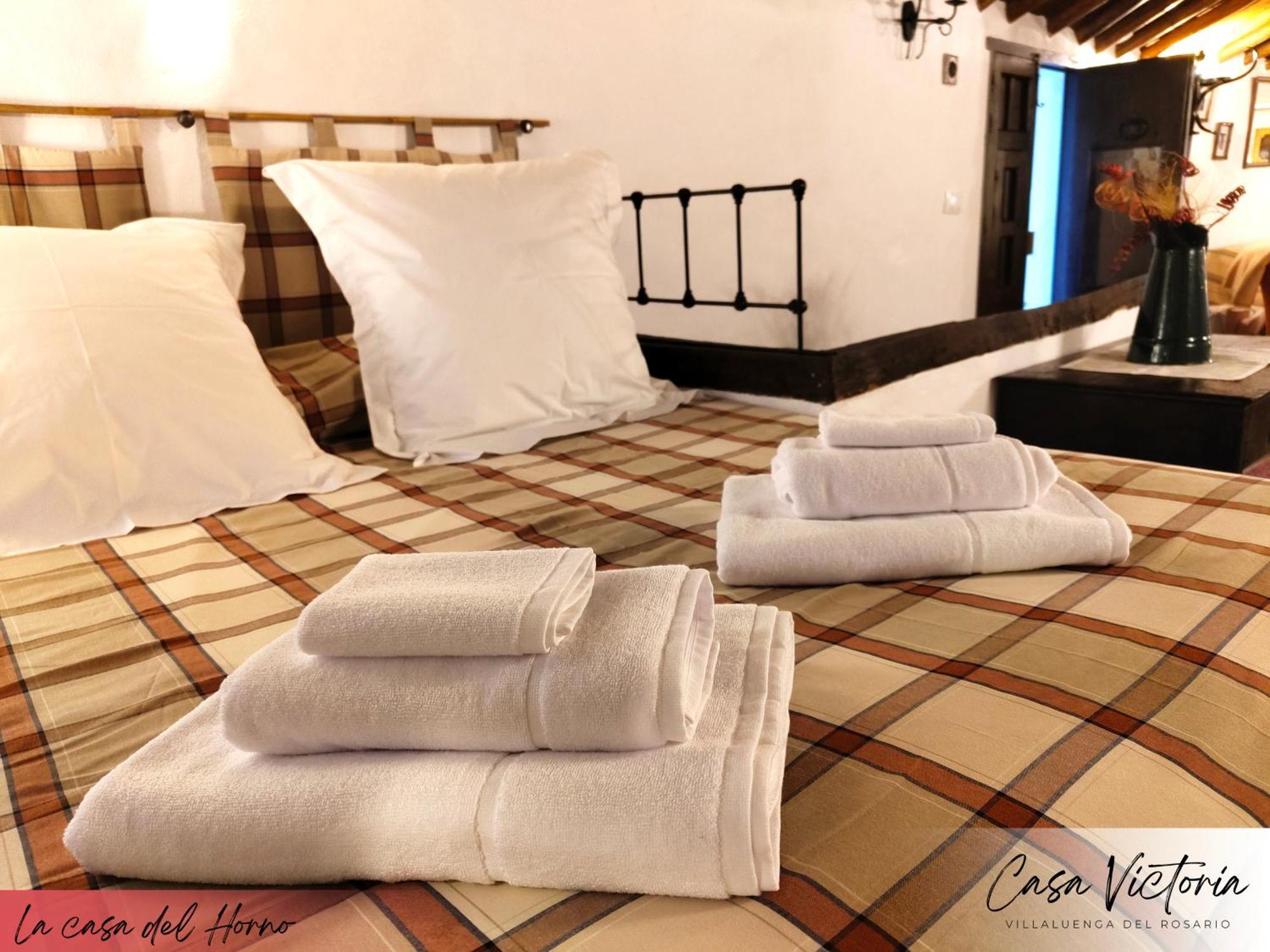 Conjunto Rural Casa Victoria Villaluenga Del Rosario
