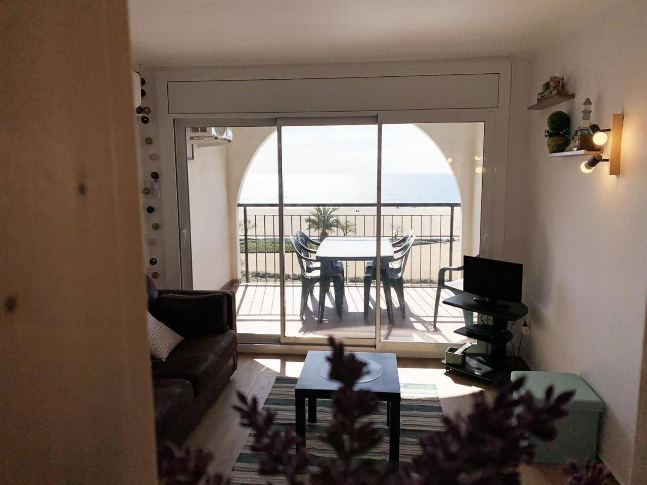 Awaydays Luminoso En Bahia Apartment Empuriabrava