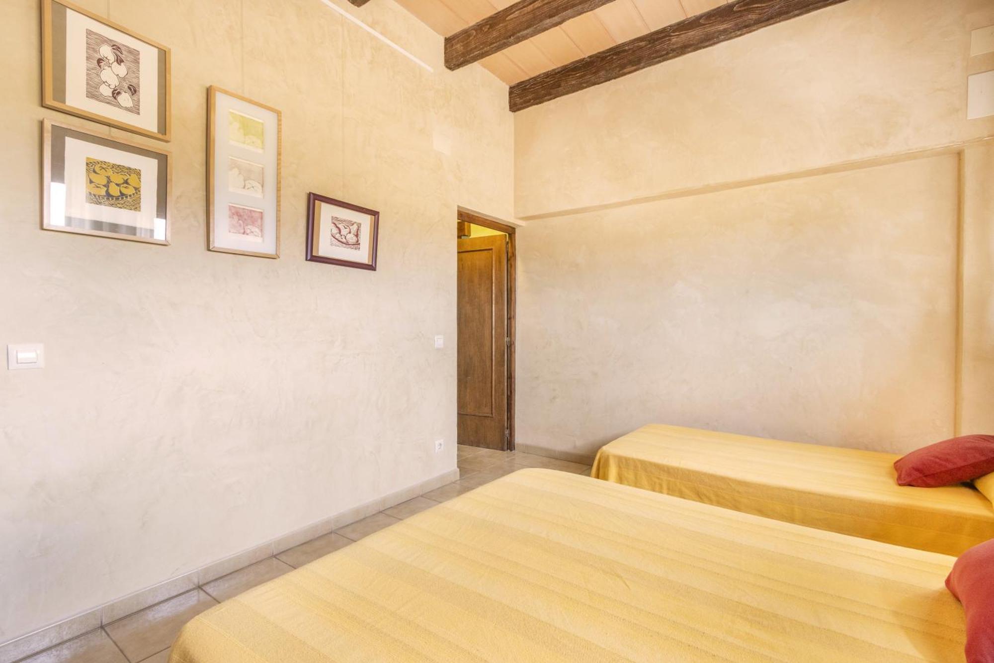 Holiday home Cal Maso