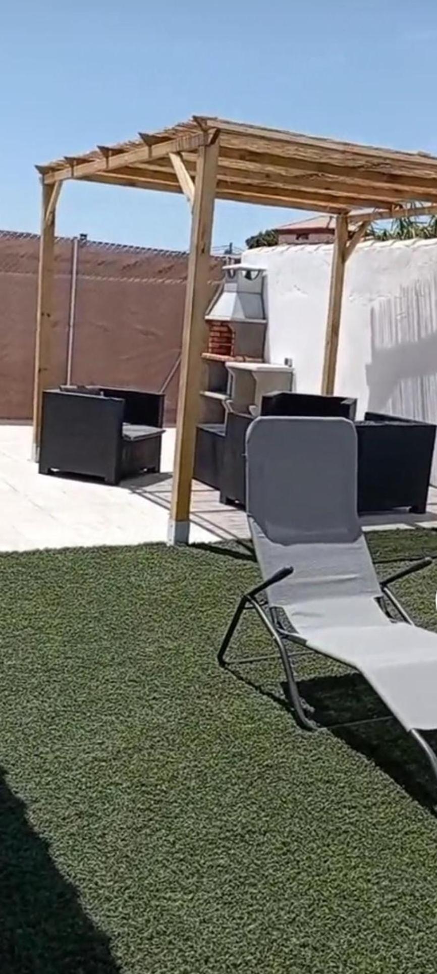 Casa De Madera Muy Acogedora En Zona Tranquila *