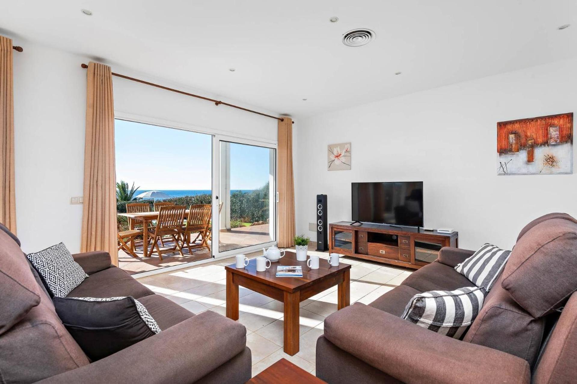 Villa India Ii By