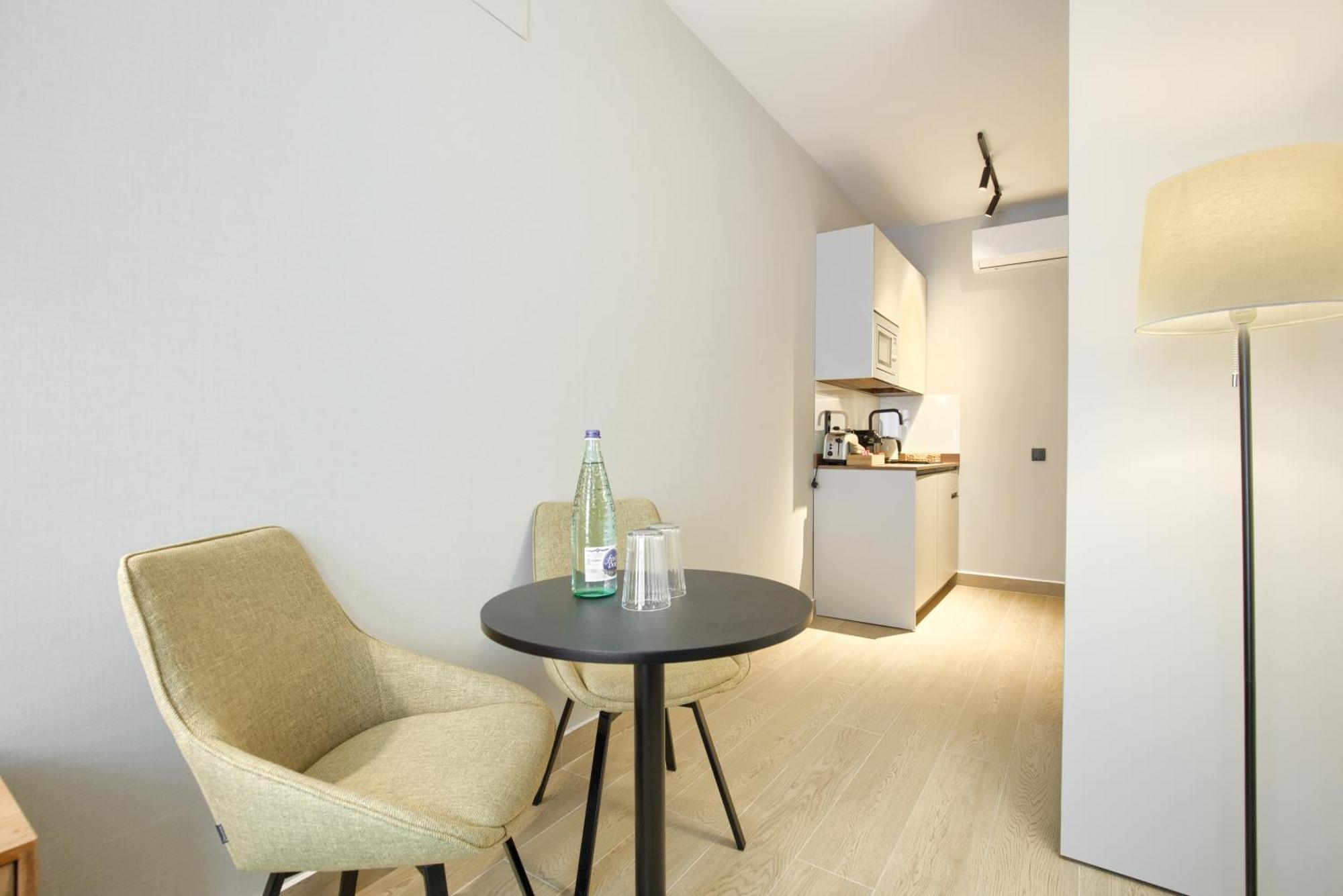 Dobo Madrid Murillo Apartment