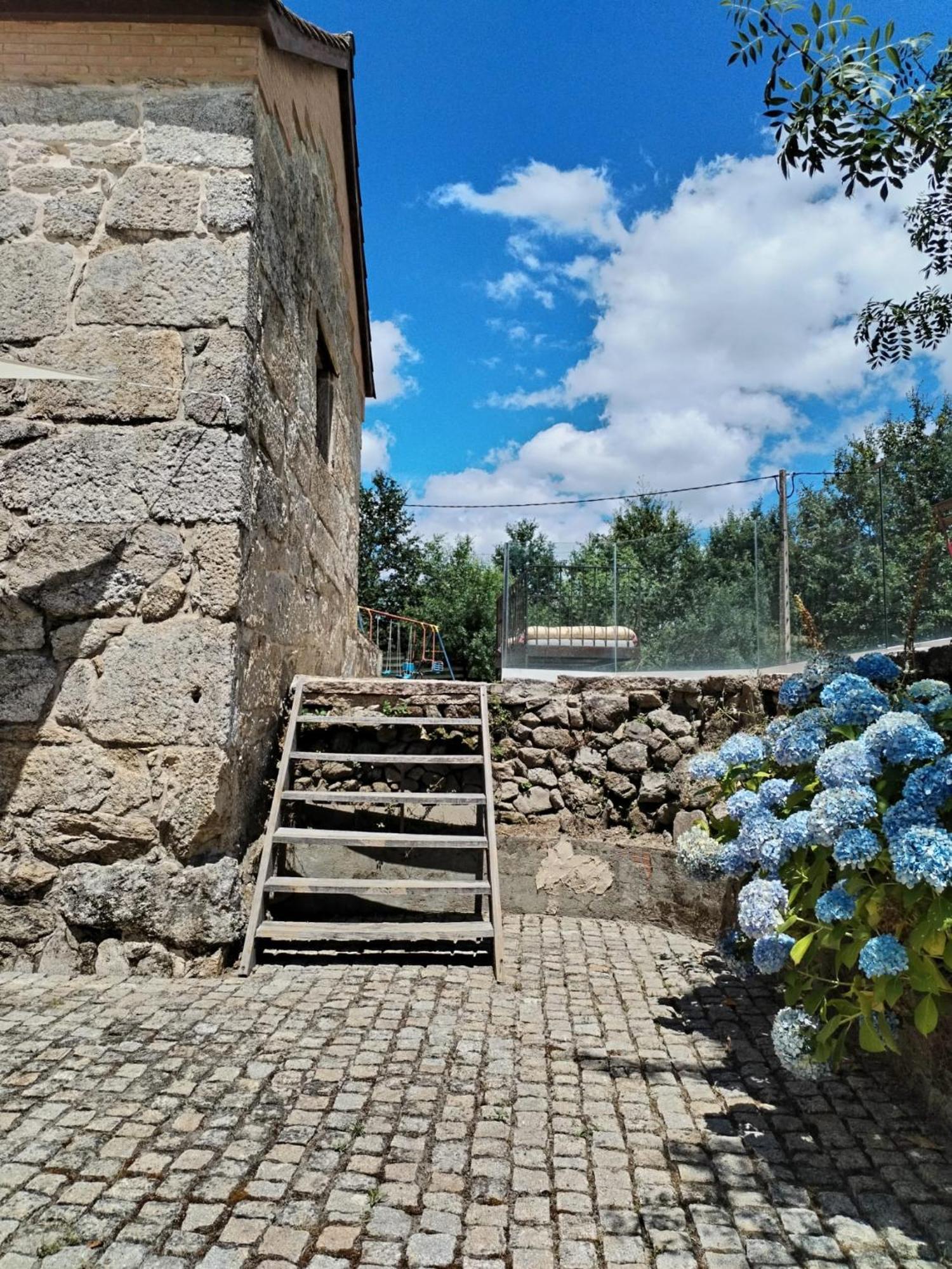 A Casa Do Outeiro *