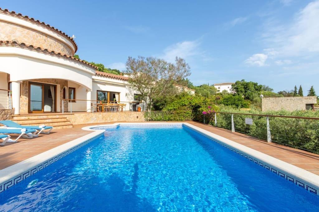V024 - Colina Villa