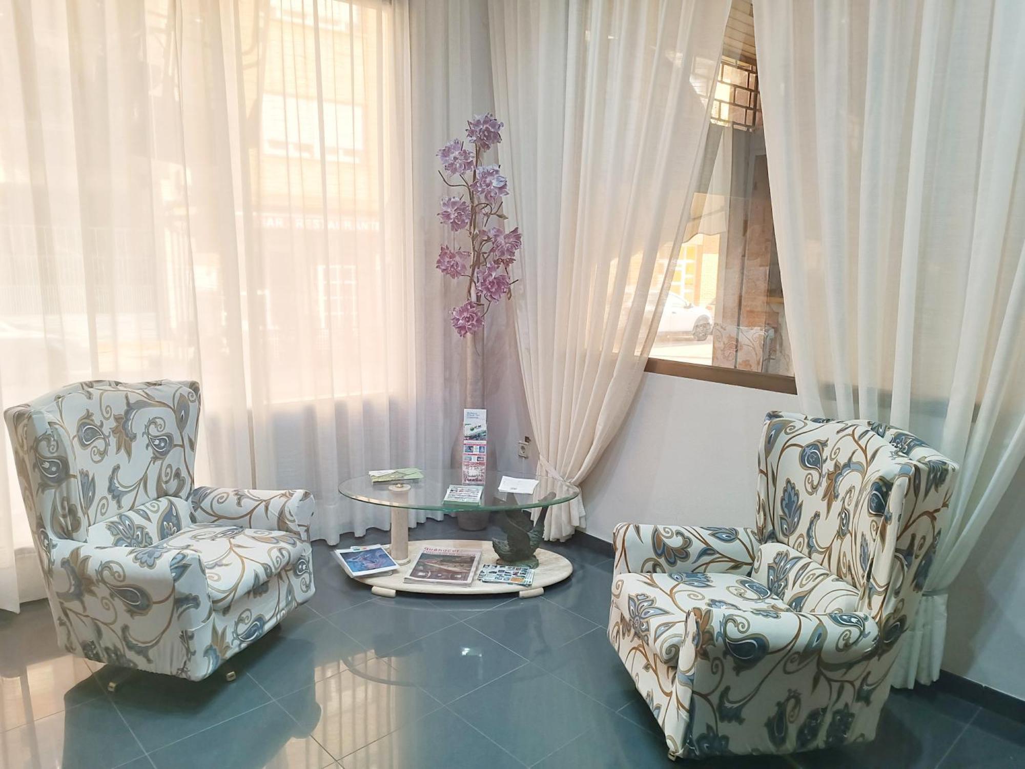 Rosi Hotel