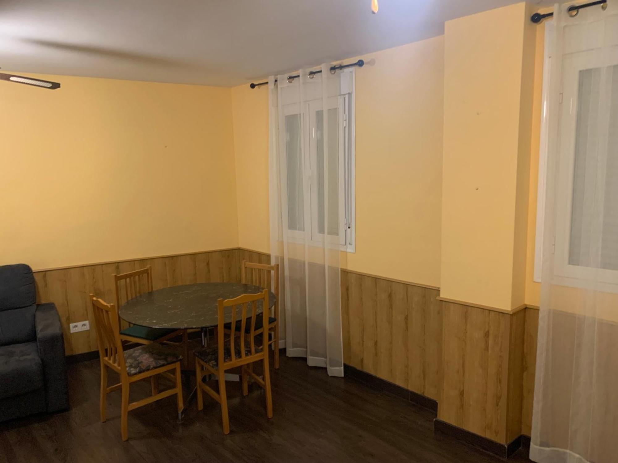 Apartamento Cerca De Aranjuez-parque Warner-parque Puy Du Fou Con Garaje Gratis Apartment