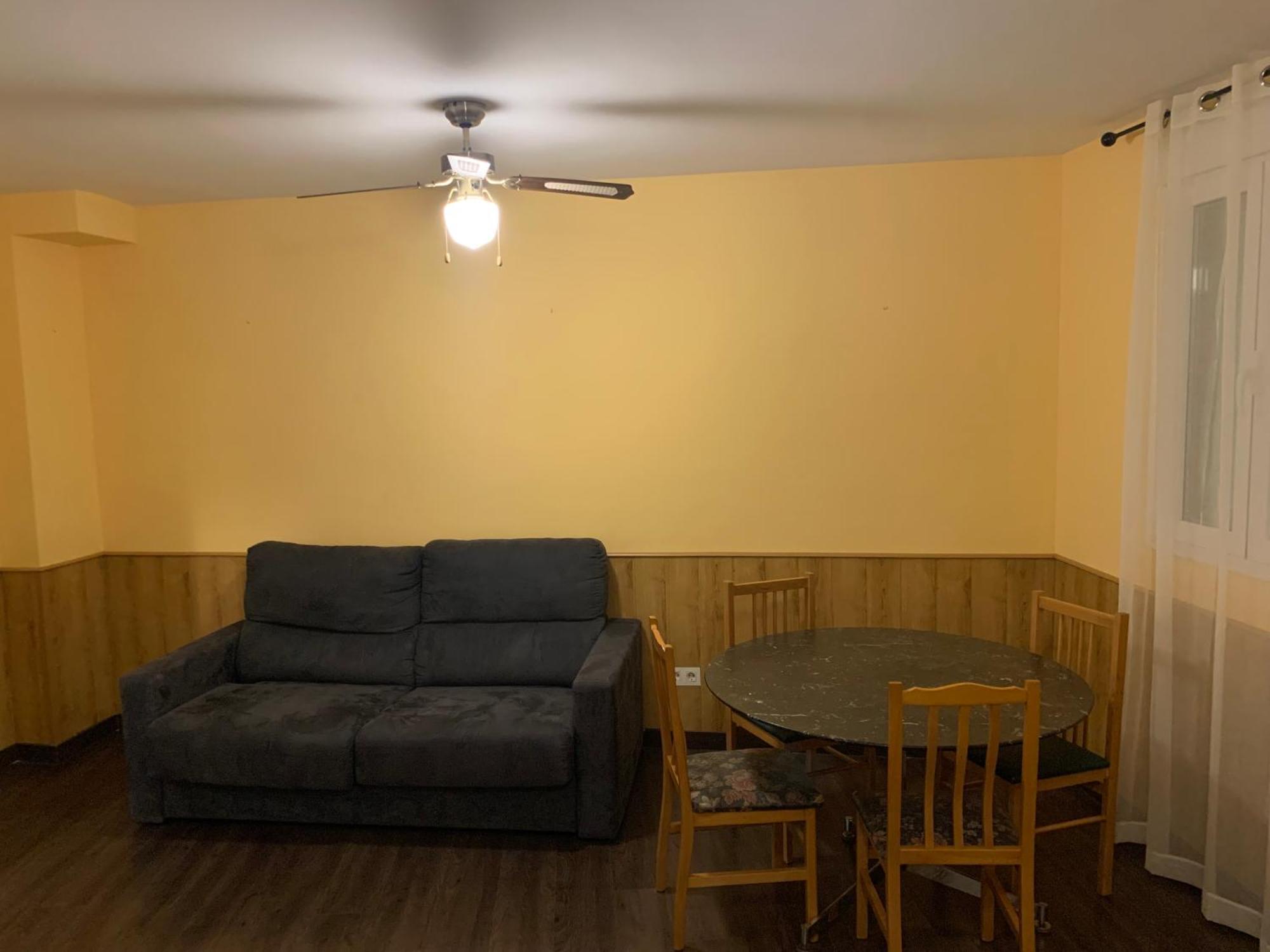 Apartamento Cerca De Aranjuez-parque Warner-parque Puy Du Fou Con Garaje Gratis Ciruelos