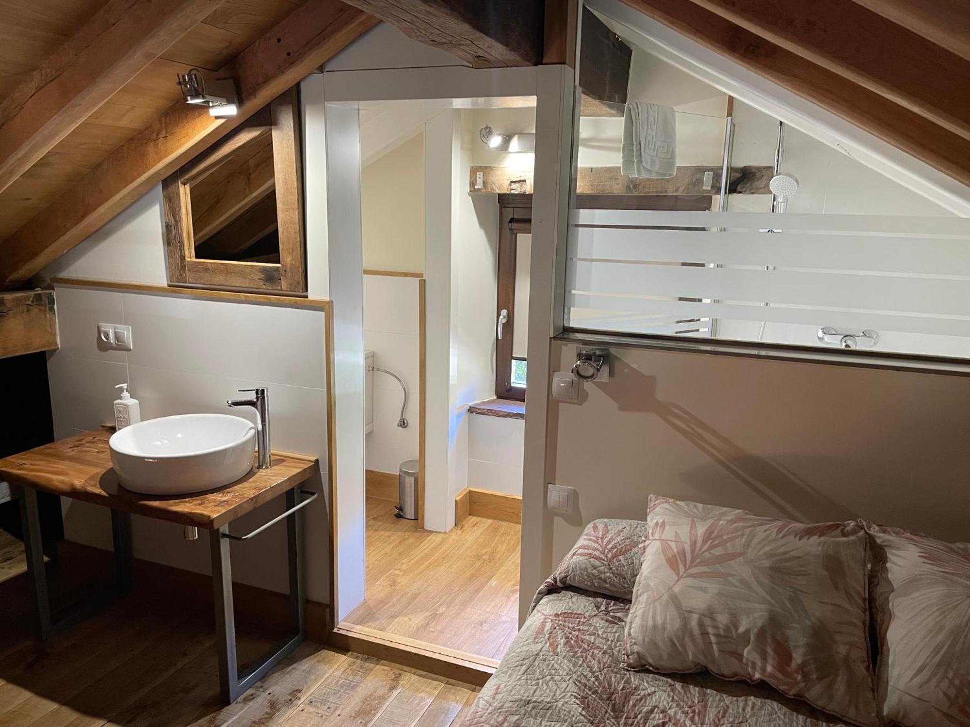 Chozos De La Braña Chalet Branosera