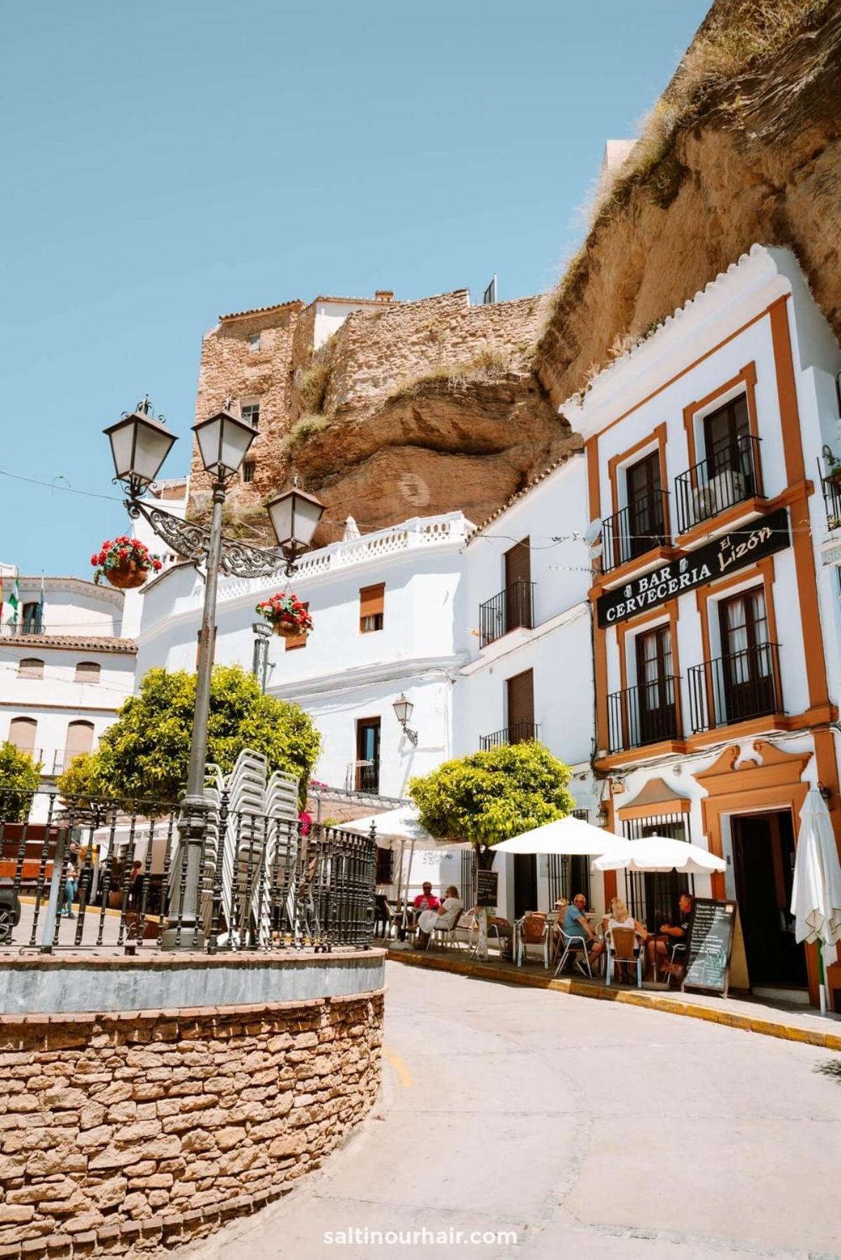 Abril Setenil De Las Bodegas