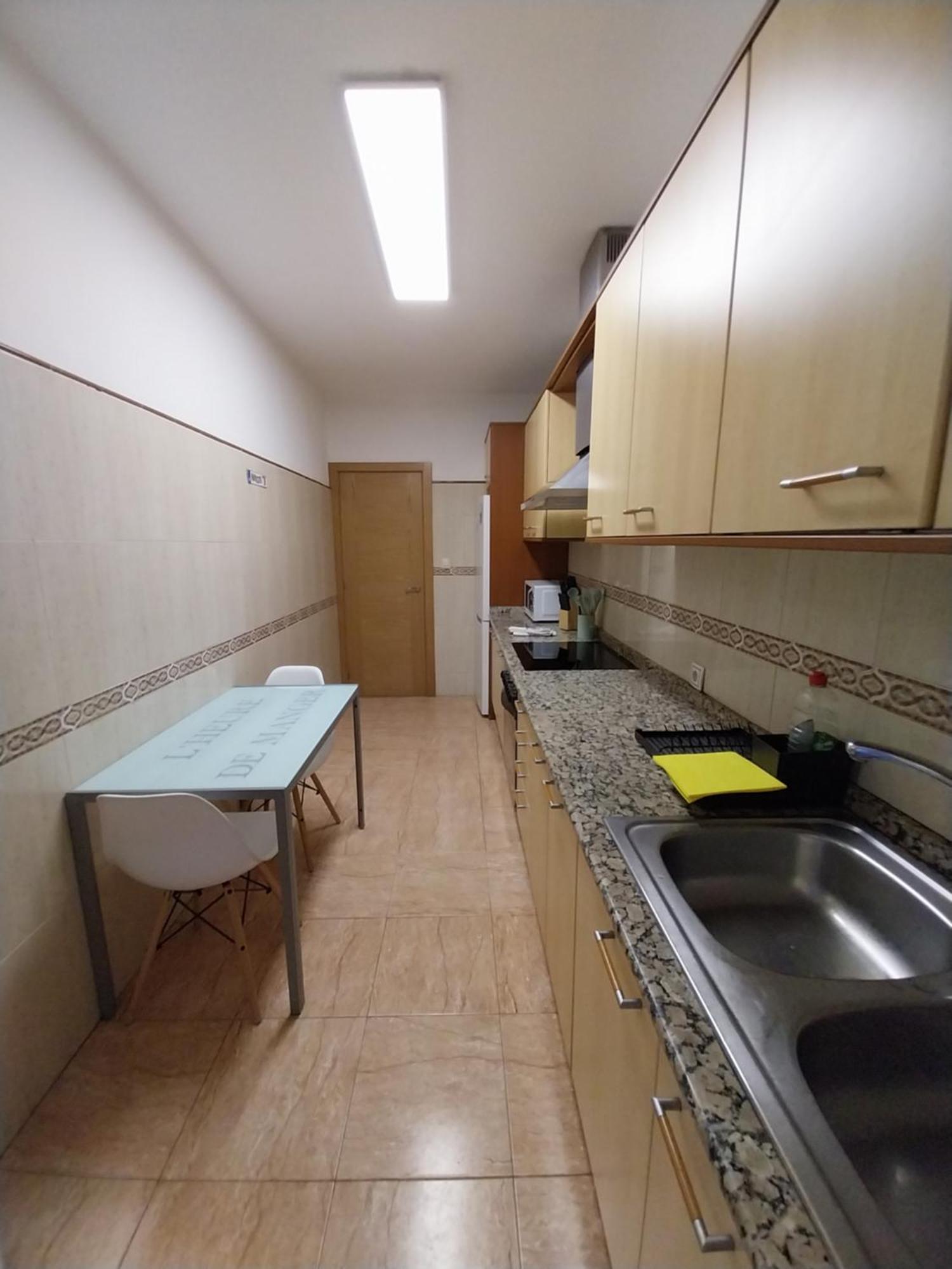 Actualizado 2022, Casco Vello 7 Minutos, Wifi Apartamento *