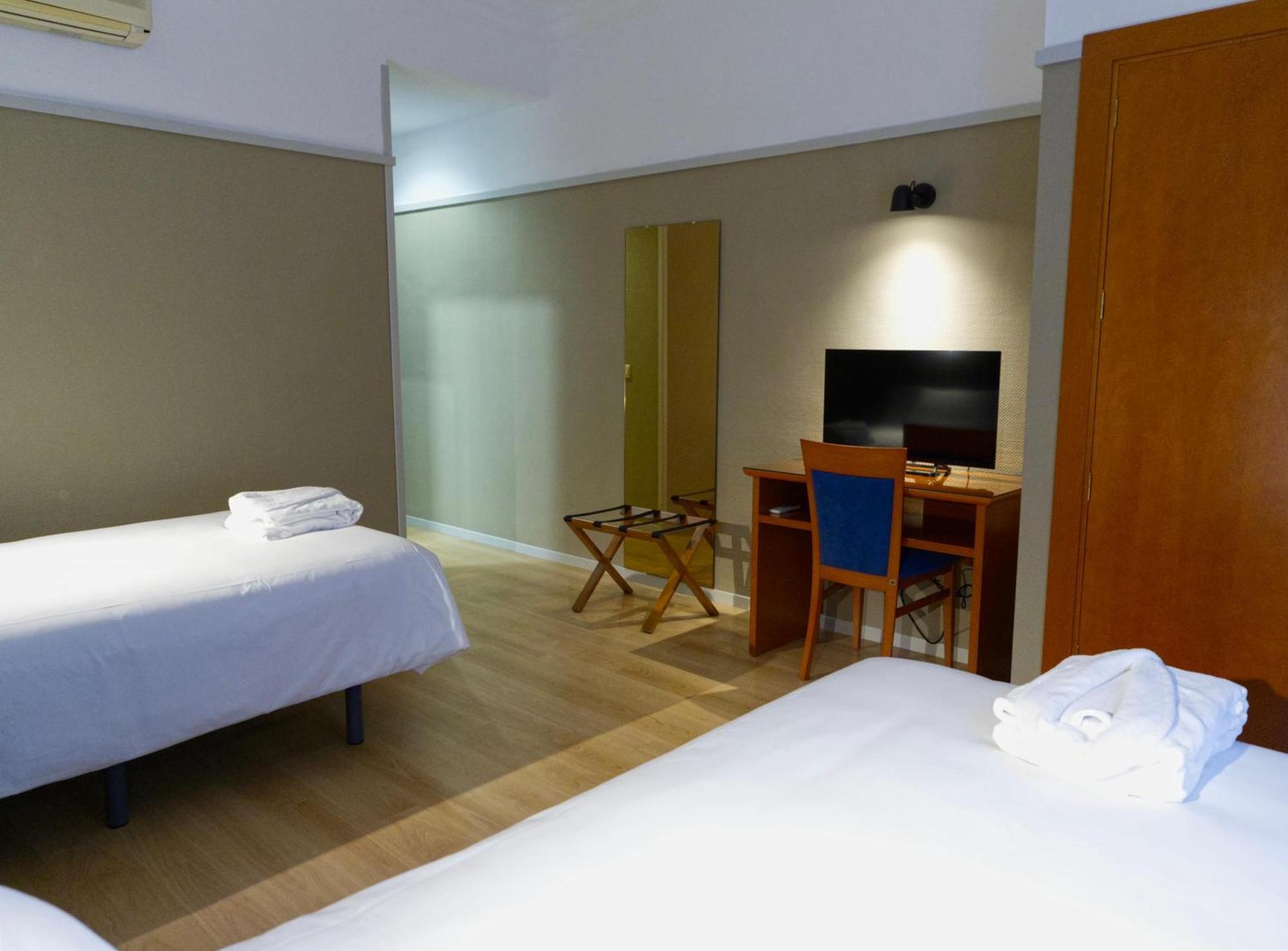 Ciudad Del Sol Hotel Écija