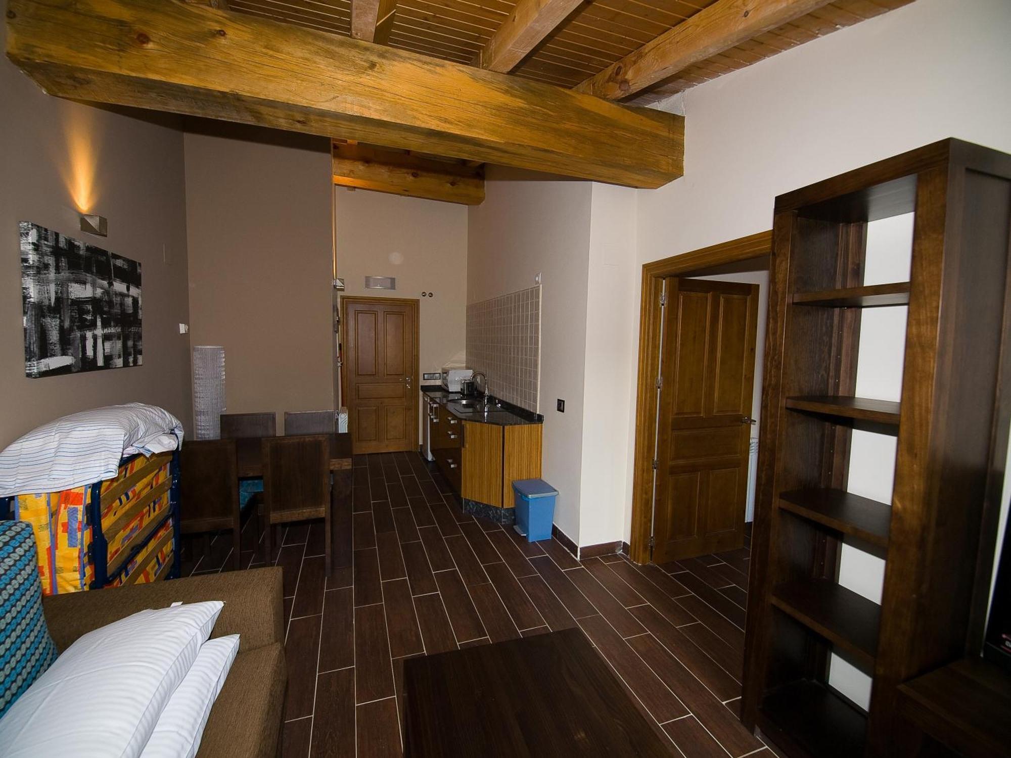 Estudio Rozas Apartamento Bretun