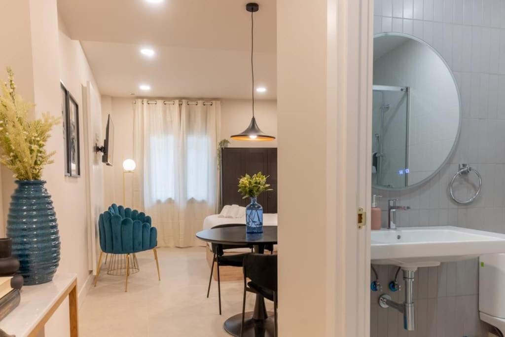 Apartment For Estudio Oriente Diseno Y Confort En Delicias Temporal Del2916 *