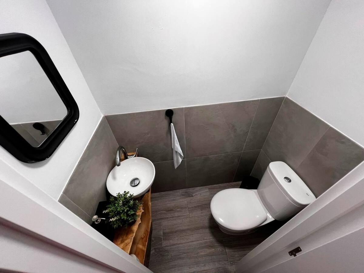 Casa Moderna Con Garaje En Rota, Cerca De Playa * Rota