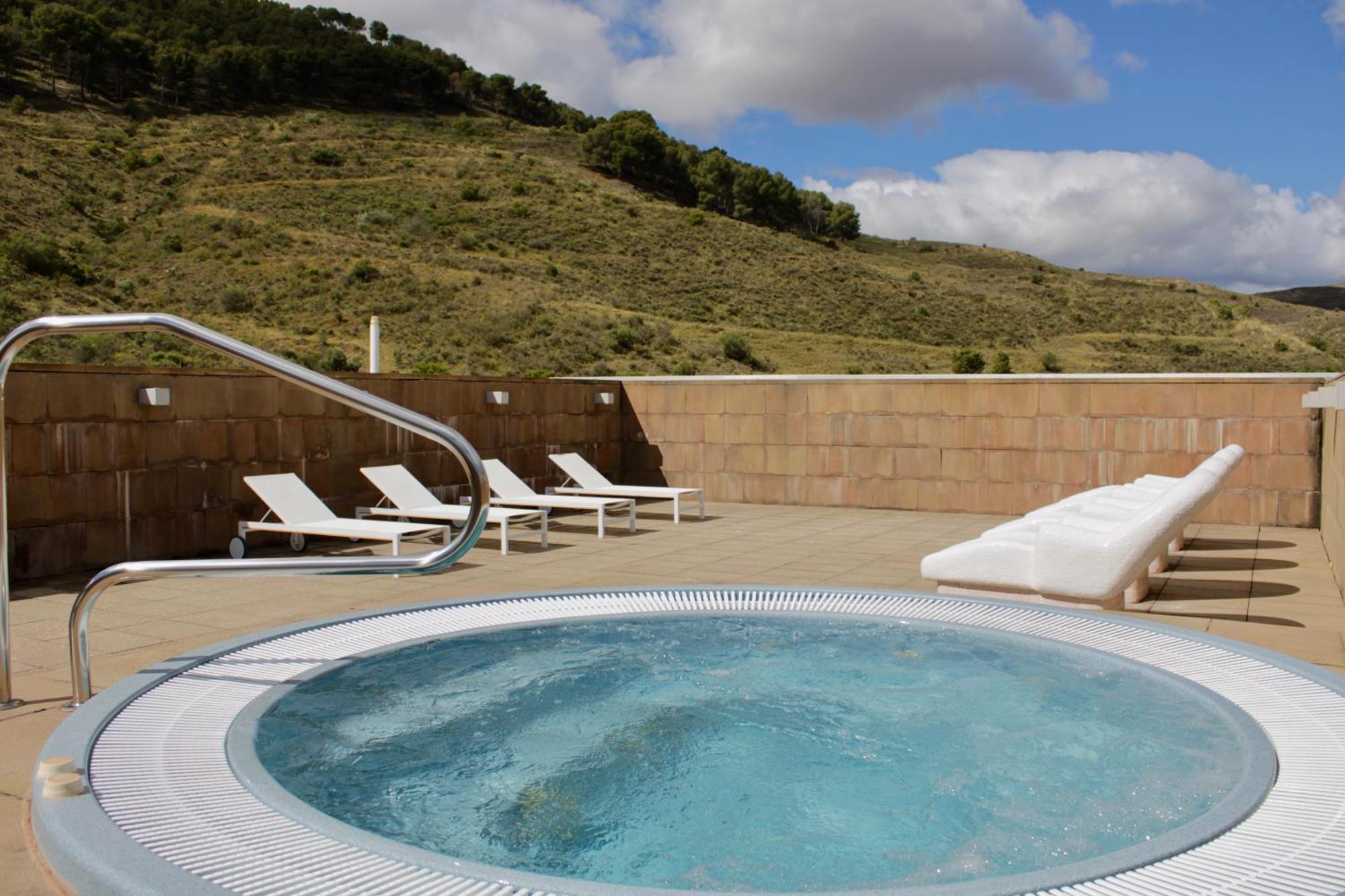 Hotel Balneario De La Albotea 4*