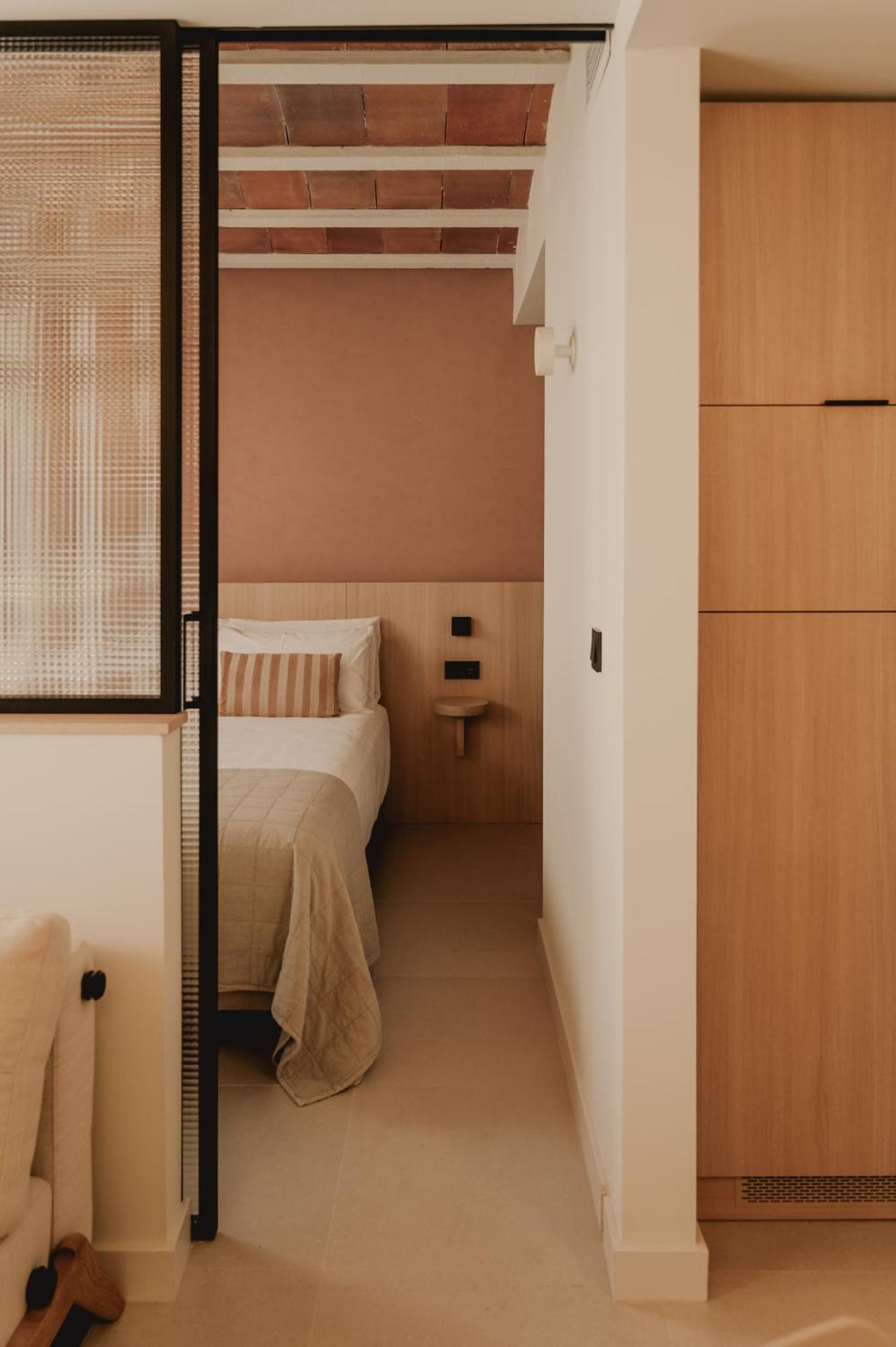 Pau Apartahotel
