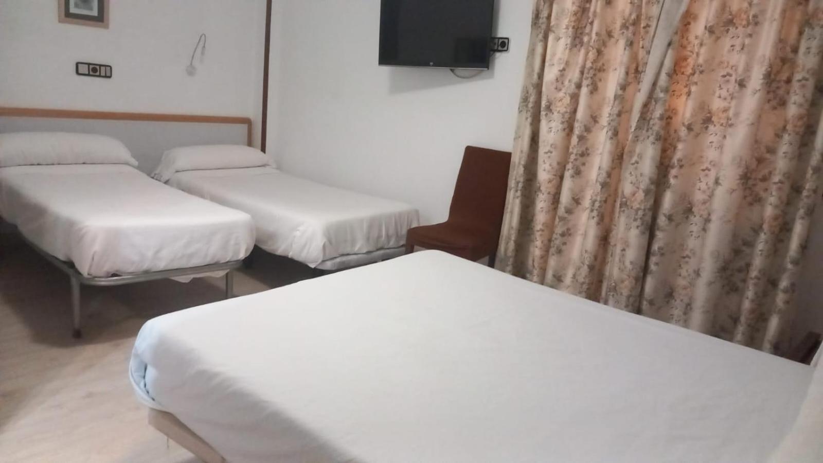 Lizana 2 Guest house 2*