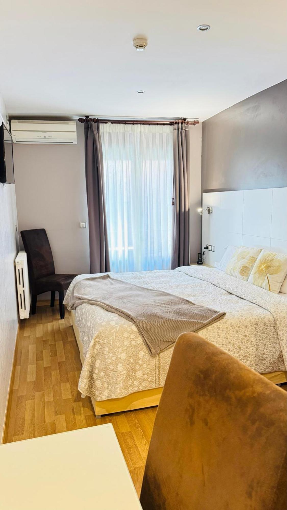 Hotel El Acebo Jaca