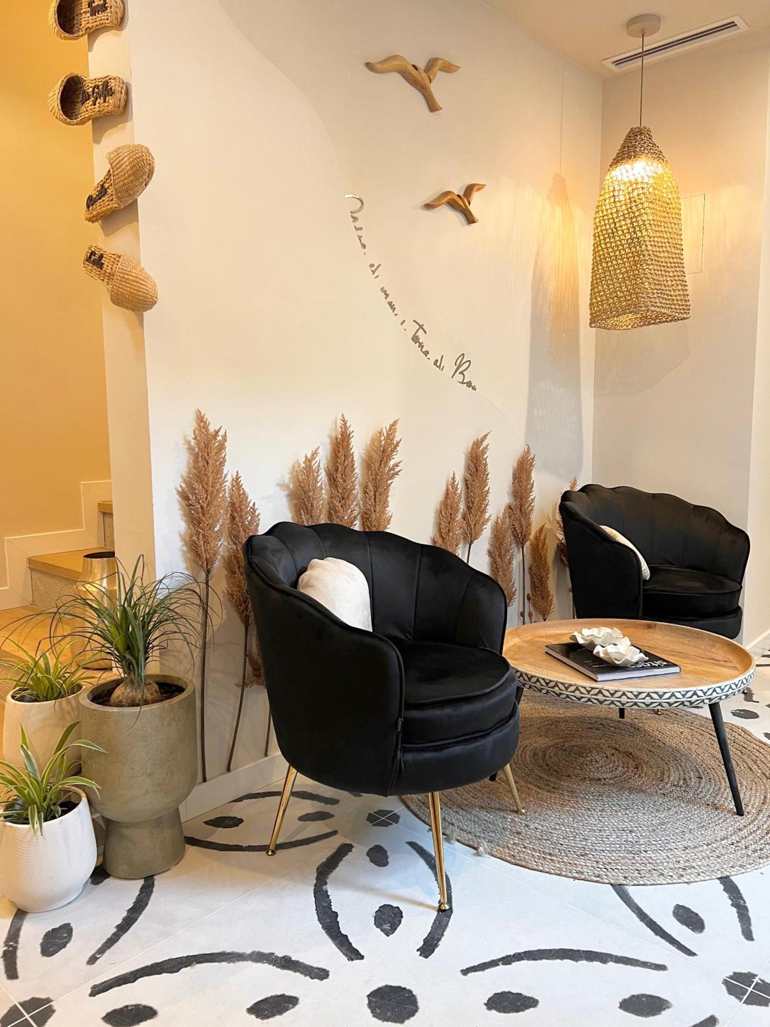 Montroig 5 Boutique