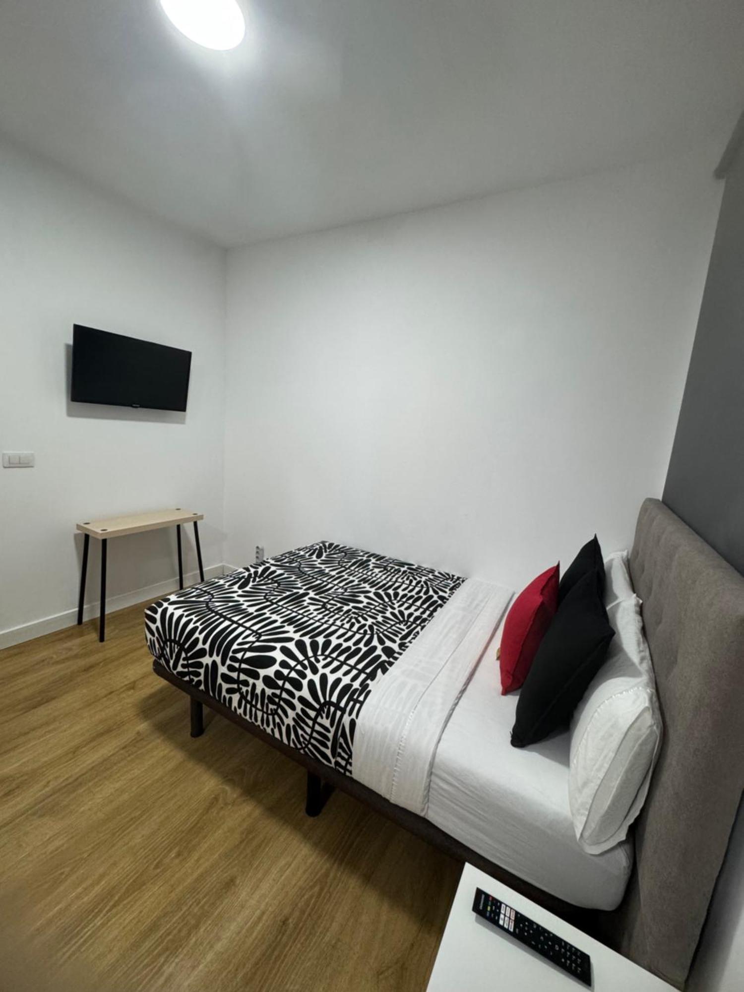 Torre Concepcion Apartment