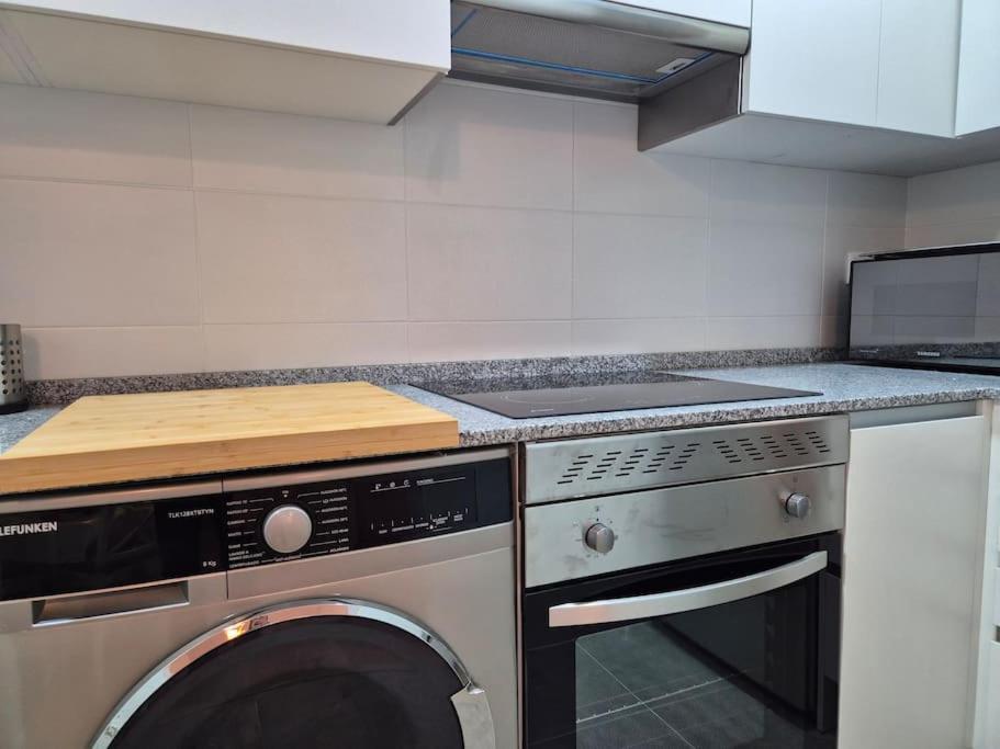 650a Acogedor Con Garaje Apartment