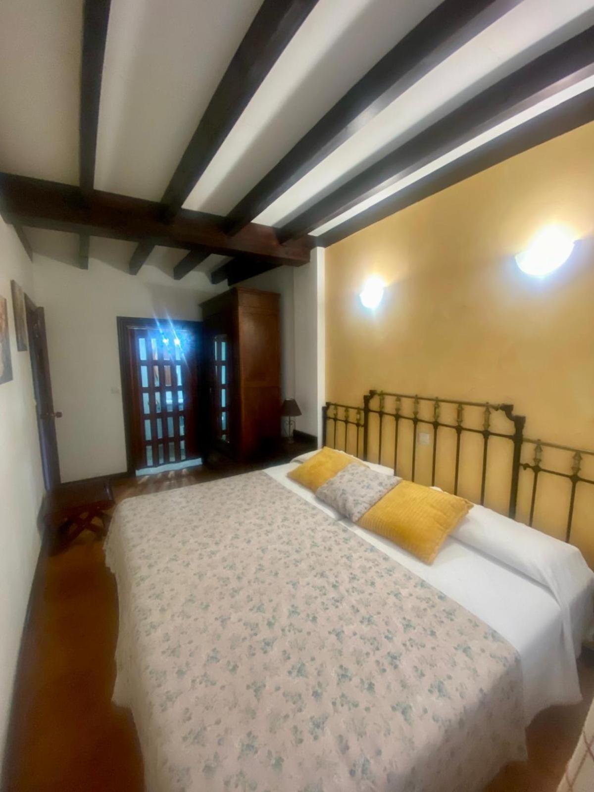 Rural La Pena Casares Inn *