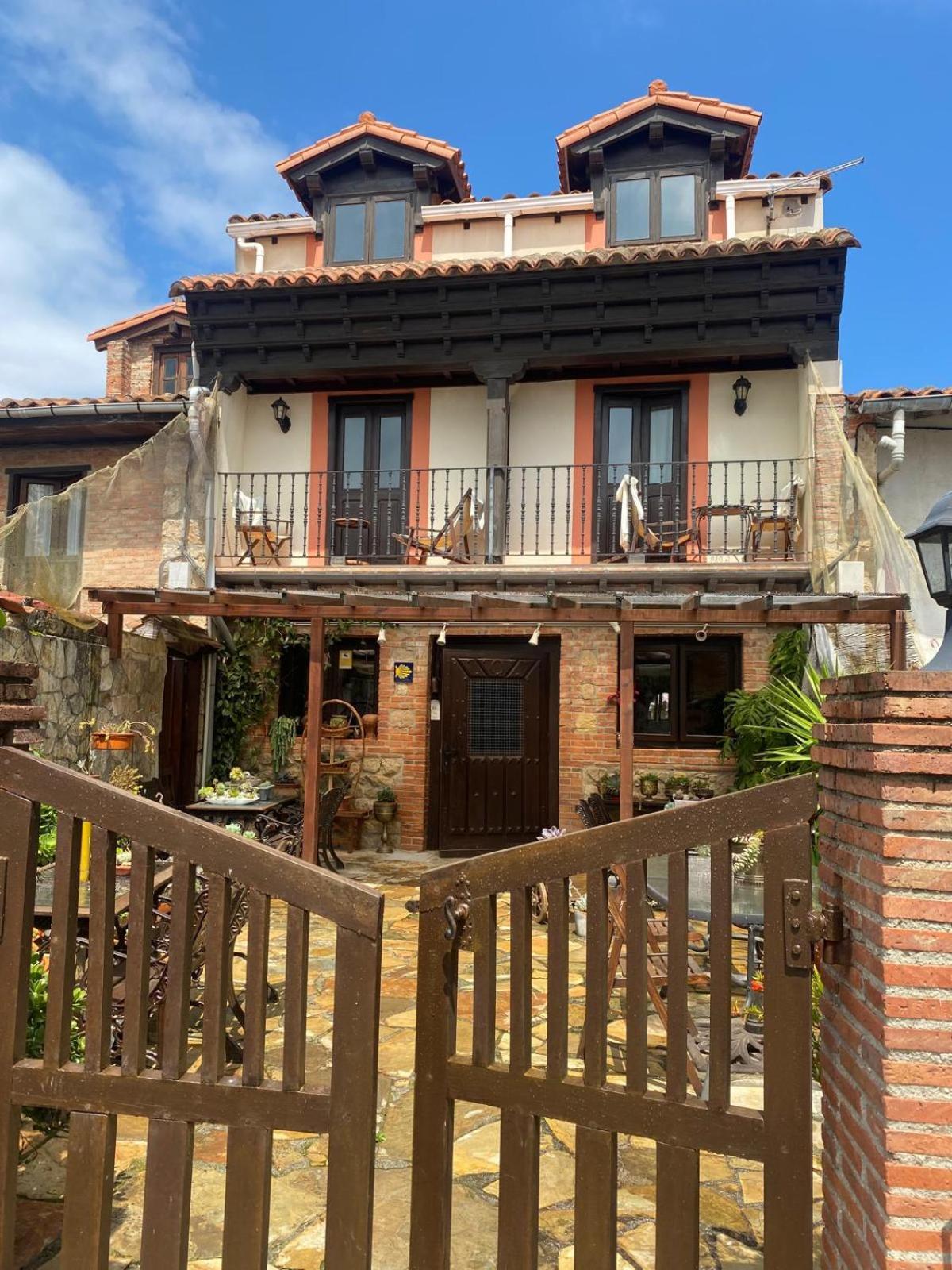 Rural La Pena Casares Inn La Revilla (San Vicente de la Barquera)