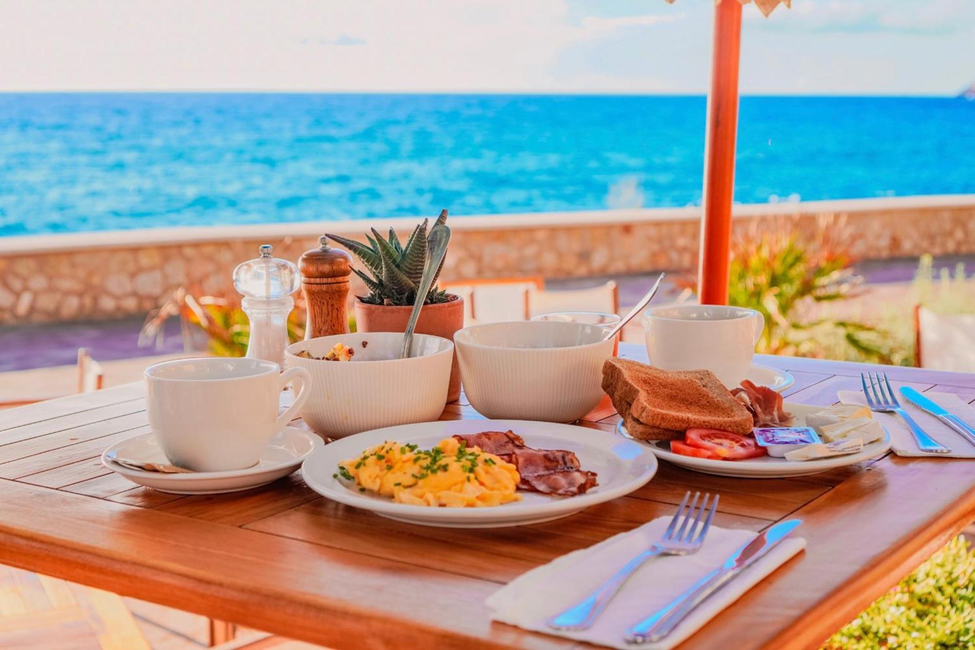 The Sea Club Bed & Breakfast