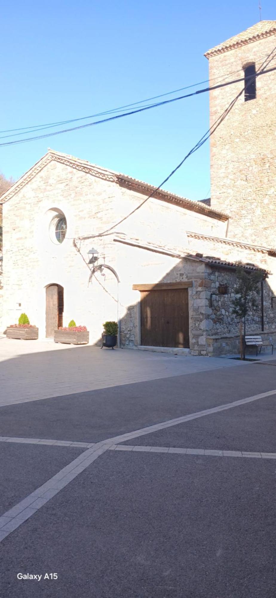 La Cara Nord , Turistico ,saldes, A Pies Del Pedraforca, * Saldes