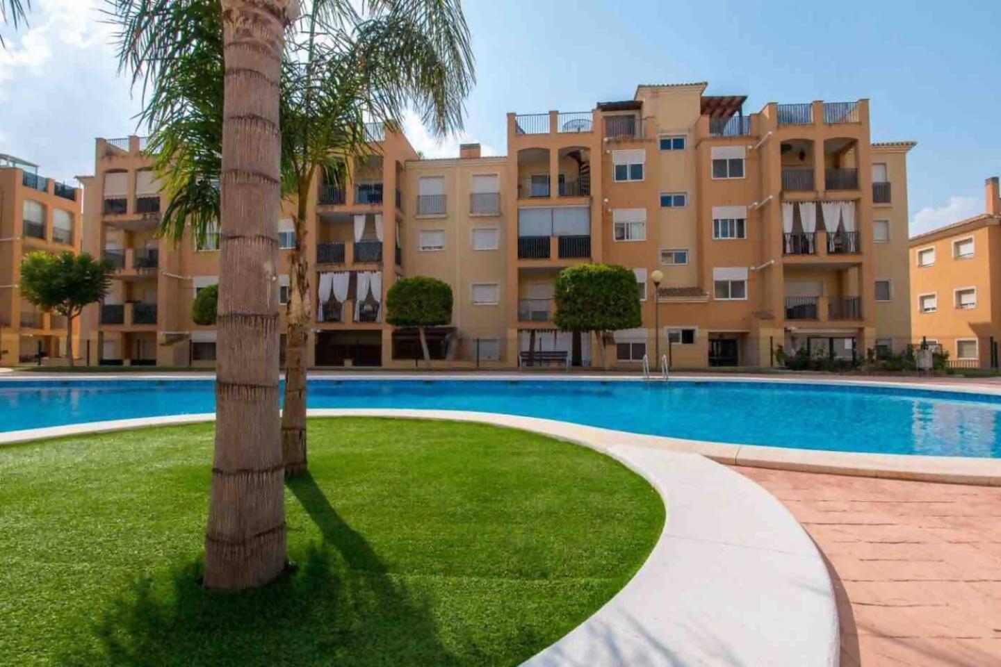 Bonito En Precioso Residencial
