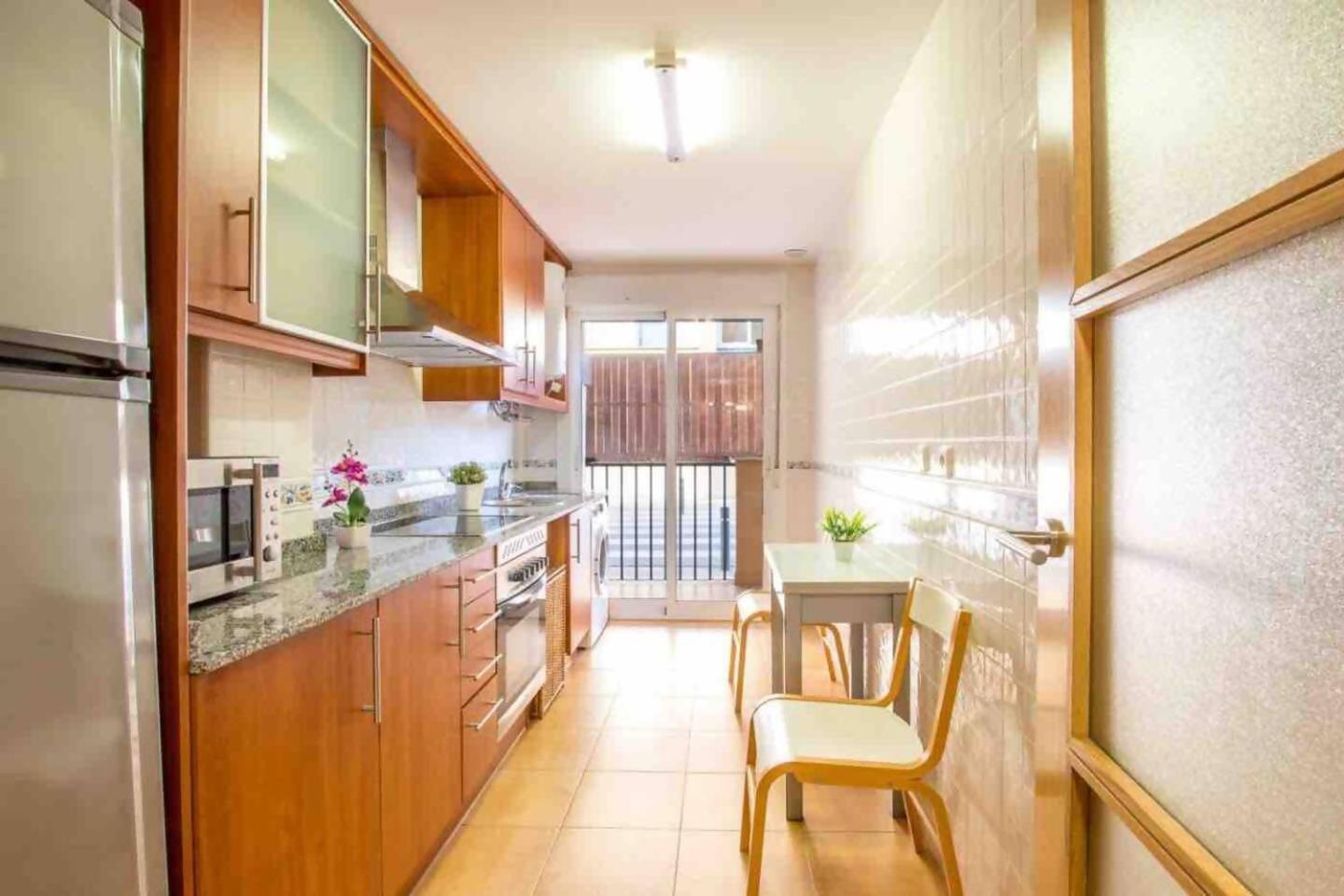 Bonito En Precioso Residencial Apartamento