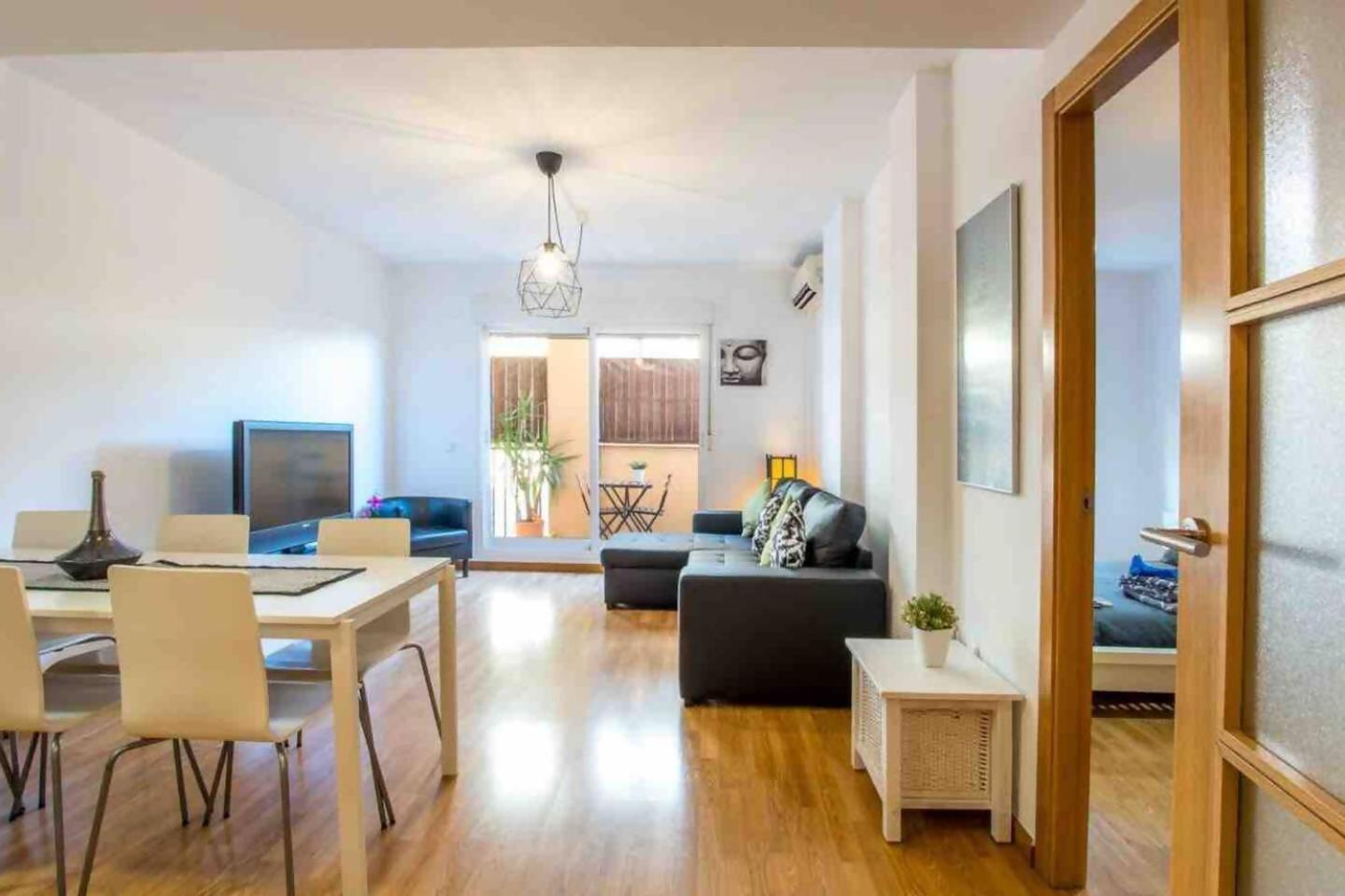 Bonito En Precioso Residencial *