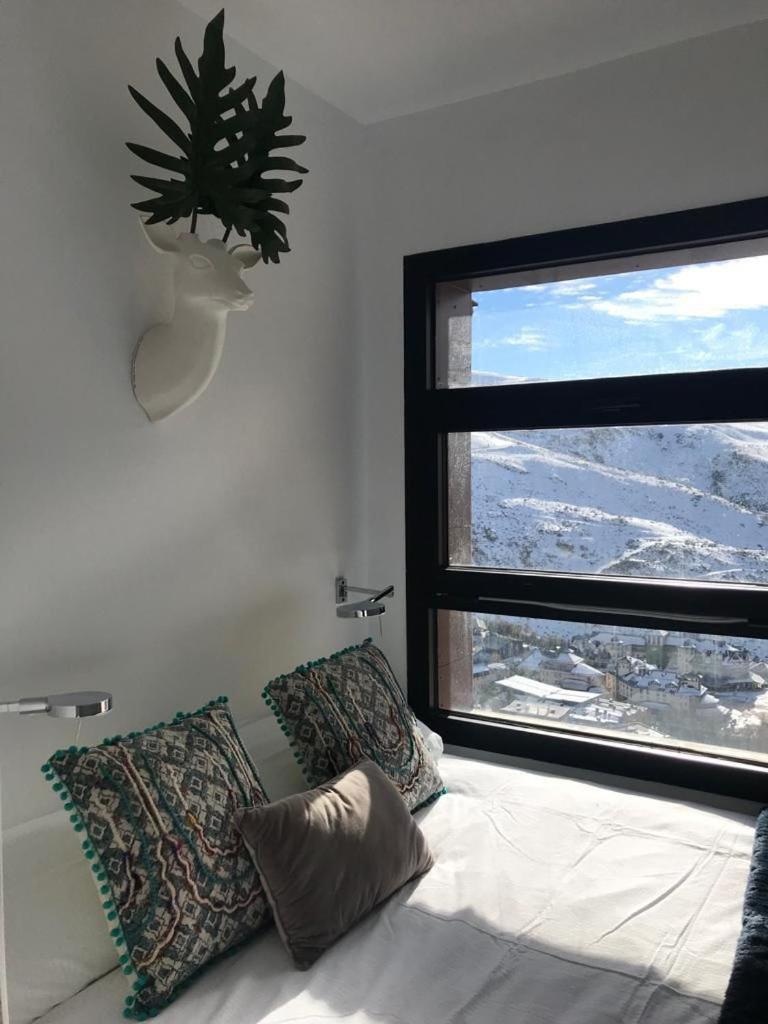 Apartment Monte Oiz Premium 1