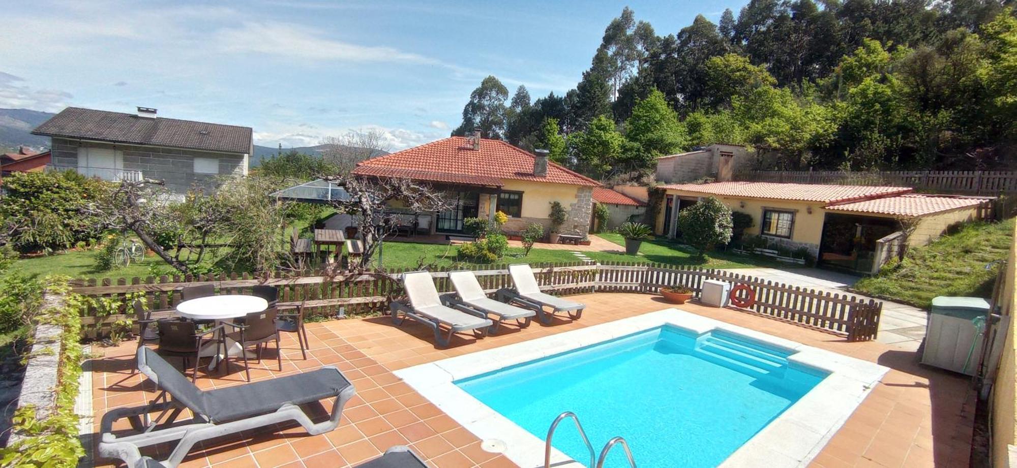 Сasa de vacaciones Con Piscinajardinbarbacoa