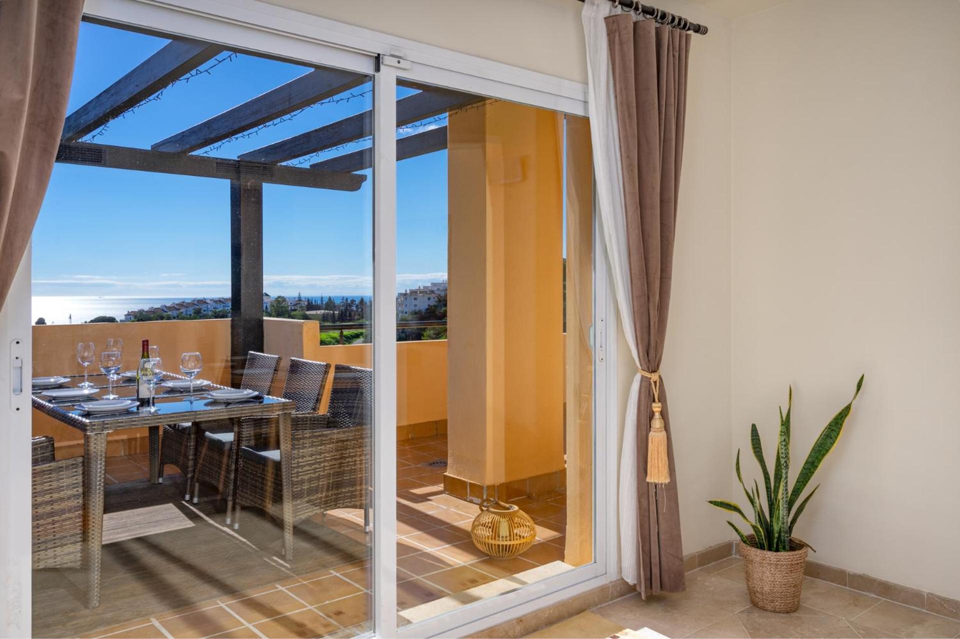 Apartamento 3 Bedroom, Floor With Fantastic Terrace And Pools
